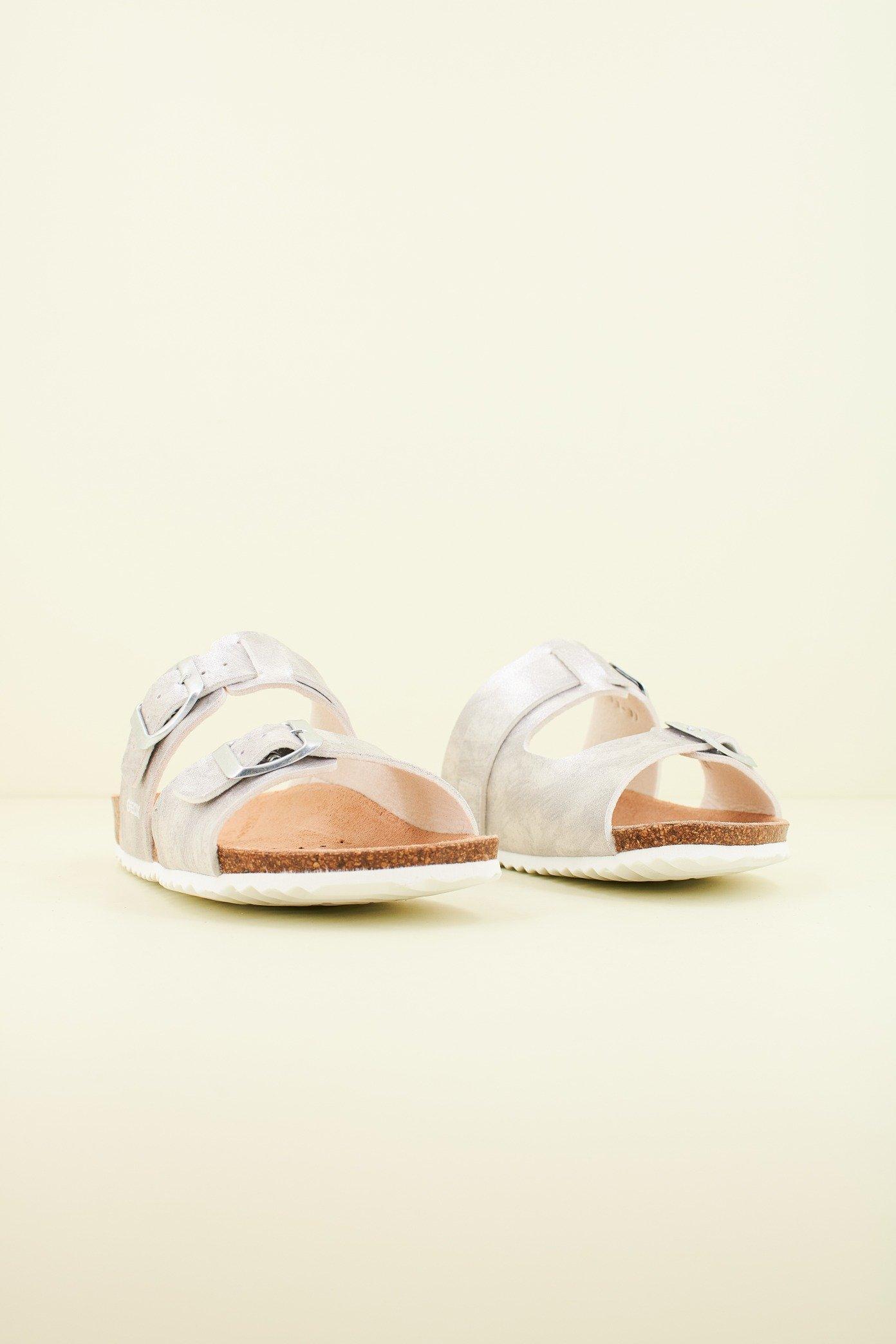 GEOX J ADRIEL GIRL en color PLATA  (2)