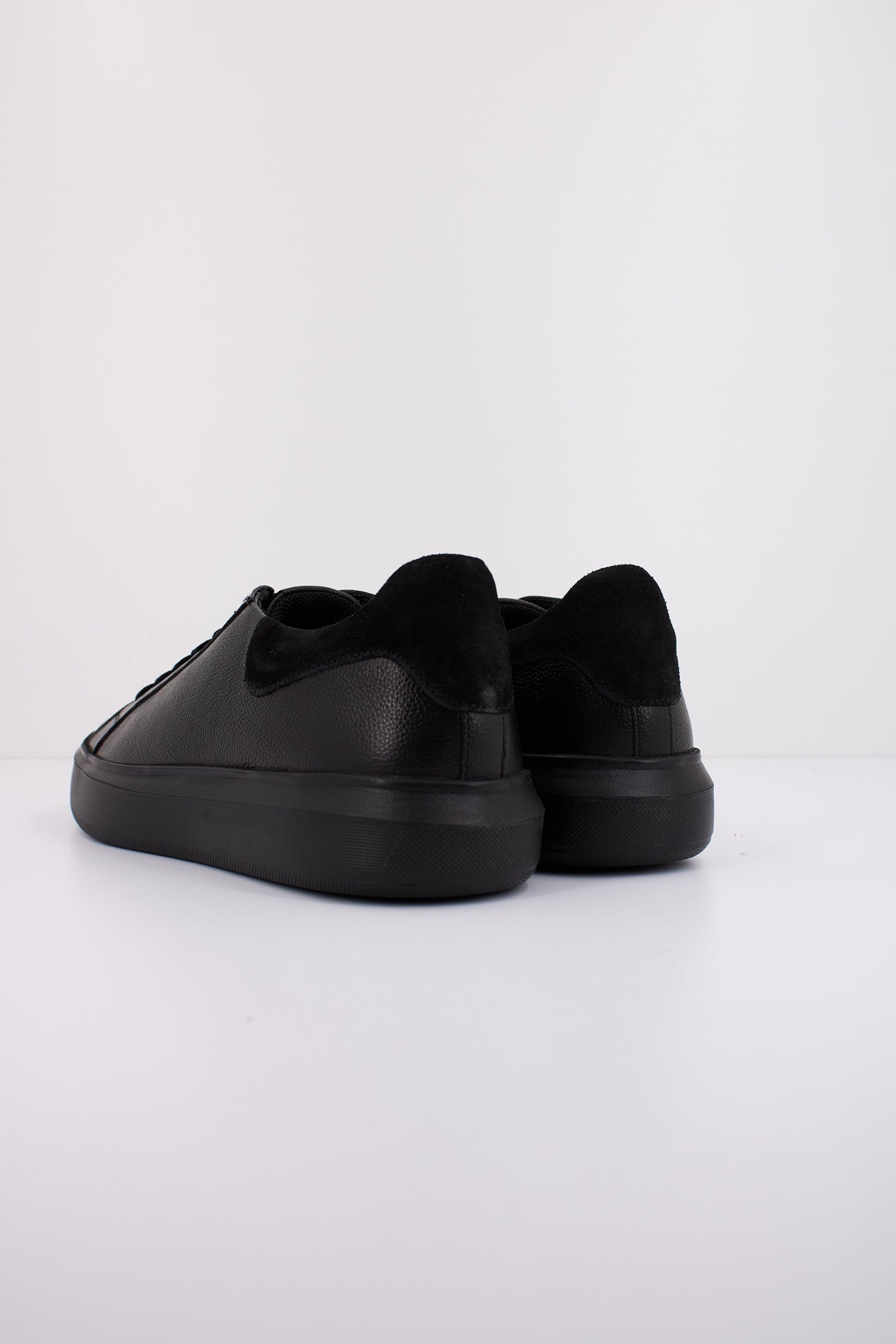 GEOX U DEIVEN en color NEGRO  (3)