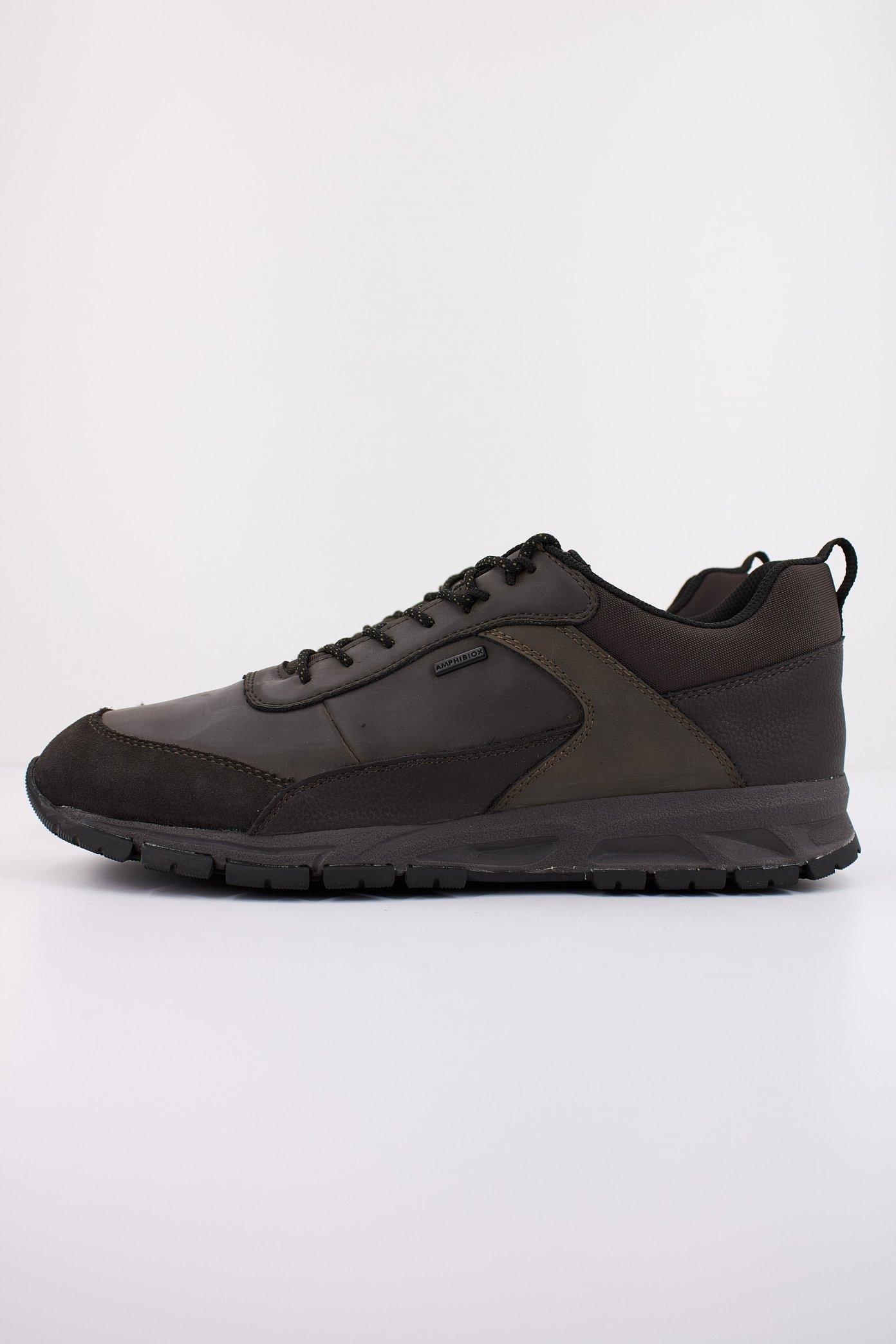 GEOX U DORAY B ABX en color MARRON  (1)