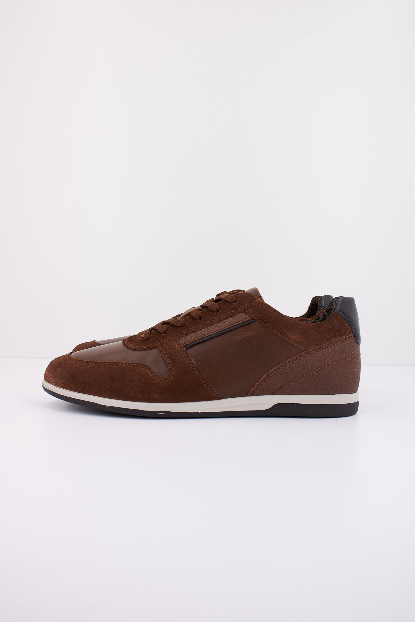 GEOX U RENAN en color MARRON  (1)