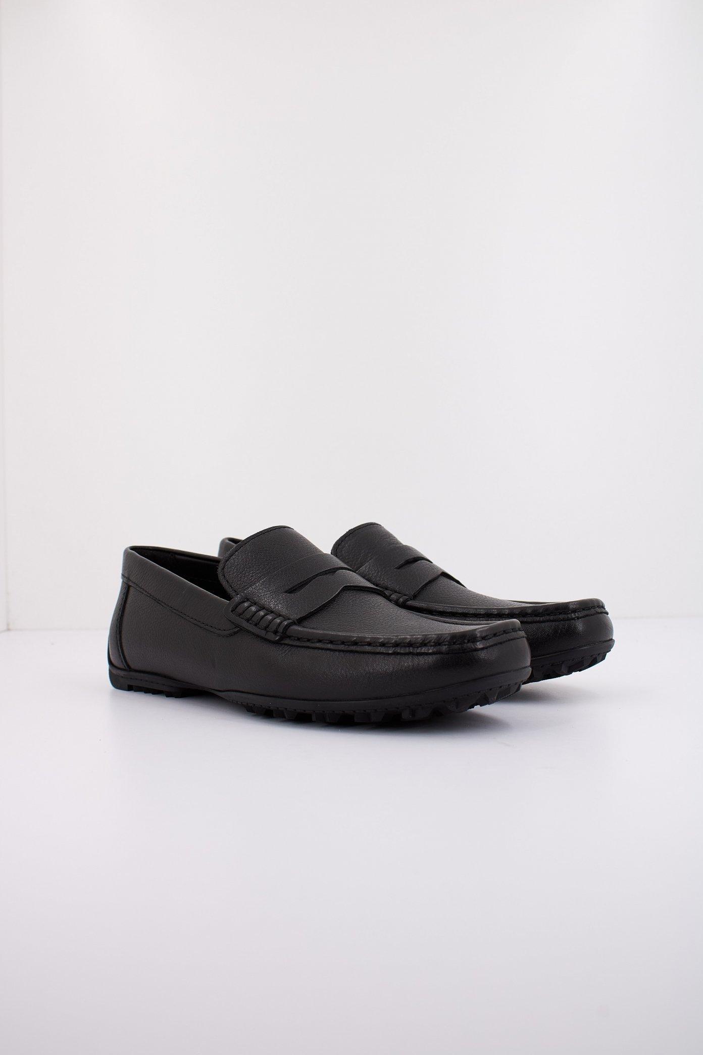 GEOX U KOSMOPOLIS + GRIP en color NEGRO  (2)