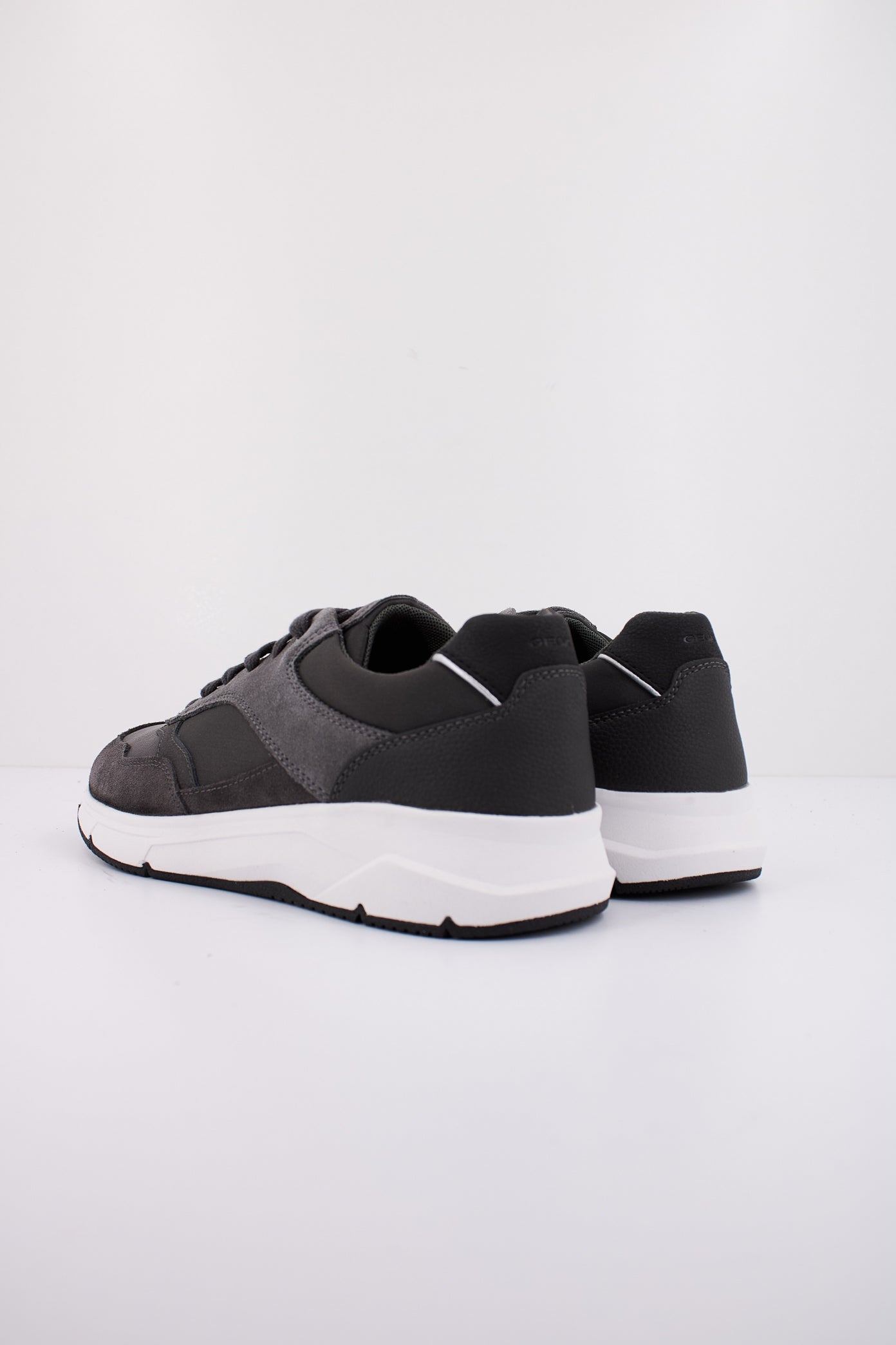 GEOX U RADENTE en color GRIS  (4)