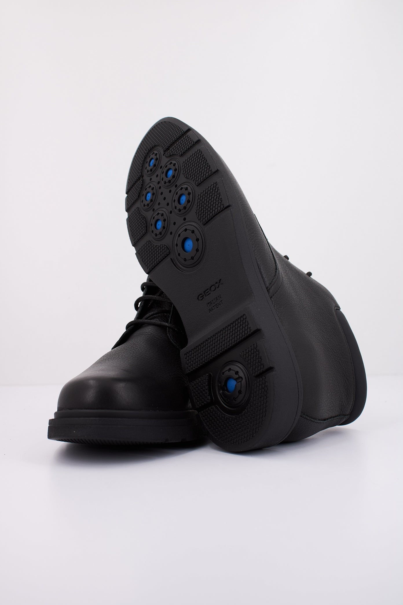 GEOX U SPHERICA  en color NEGRO  (5)