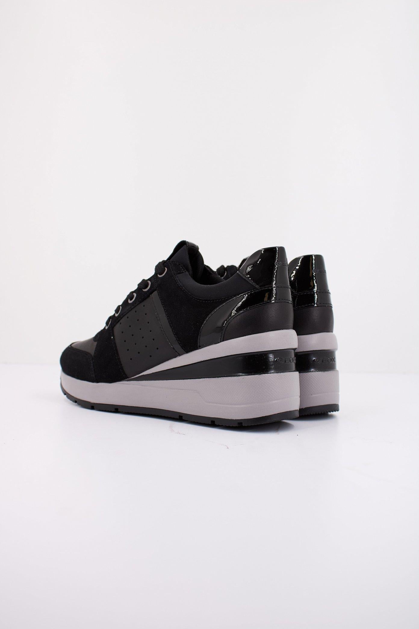 GEOX D ZOSMA en color NEGRO  (4)