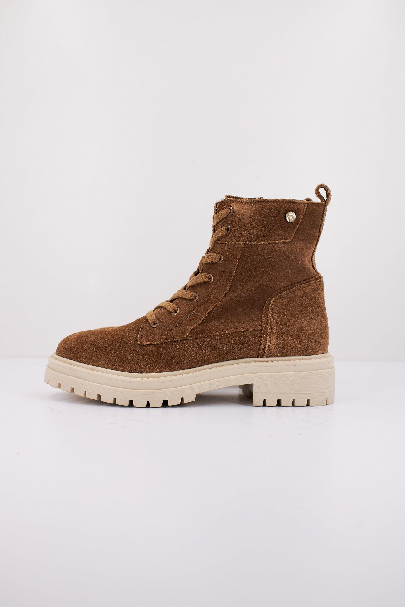 GEOX D IRIDEA en color MARRON  (1)