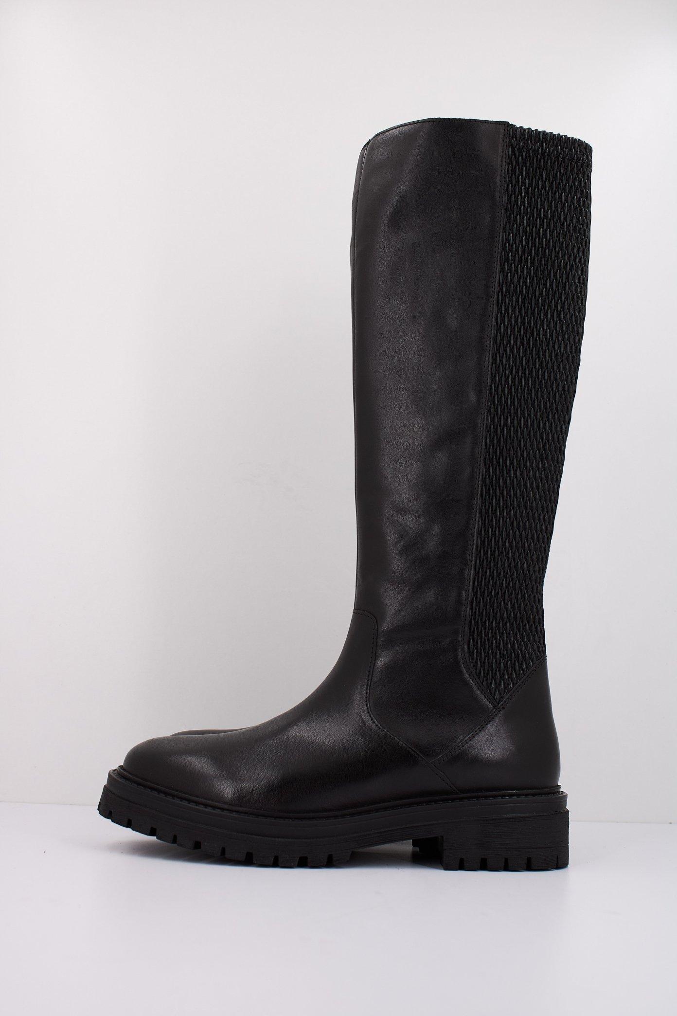 GEOX D IRIDEA en color NEGRO  (1)
