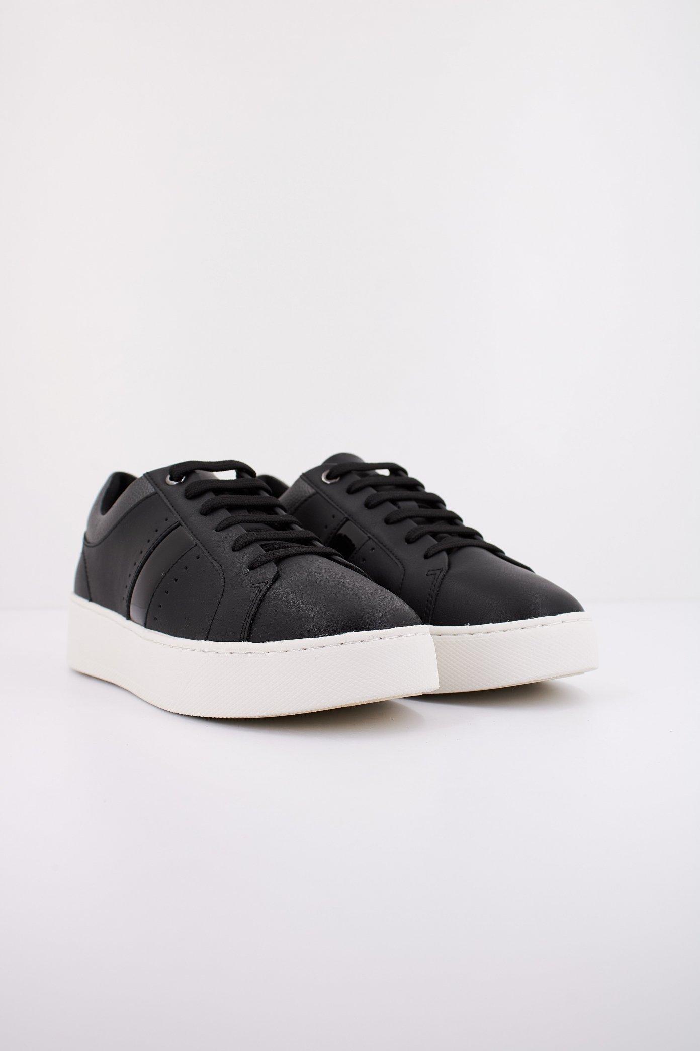 GEOX D SKYELY en color NEGRO  (2)