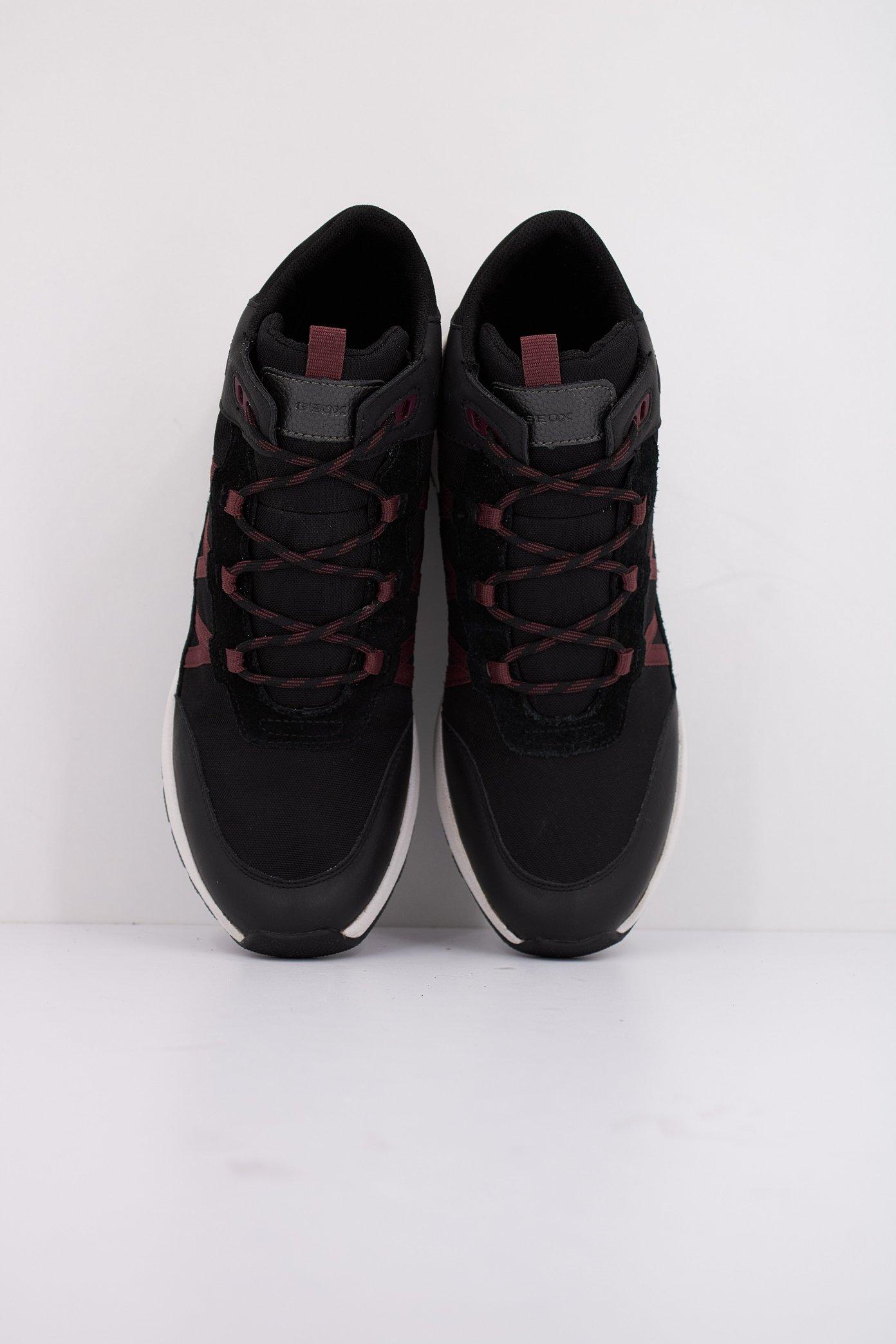 GEOX  D BRAIES B ABX en color NEGRO  (3)