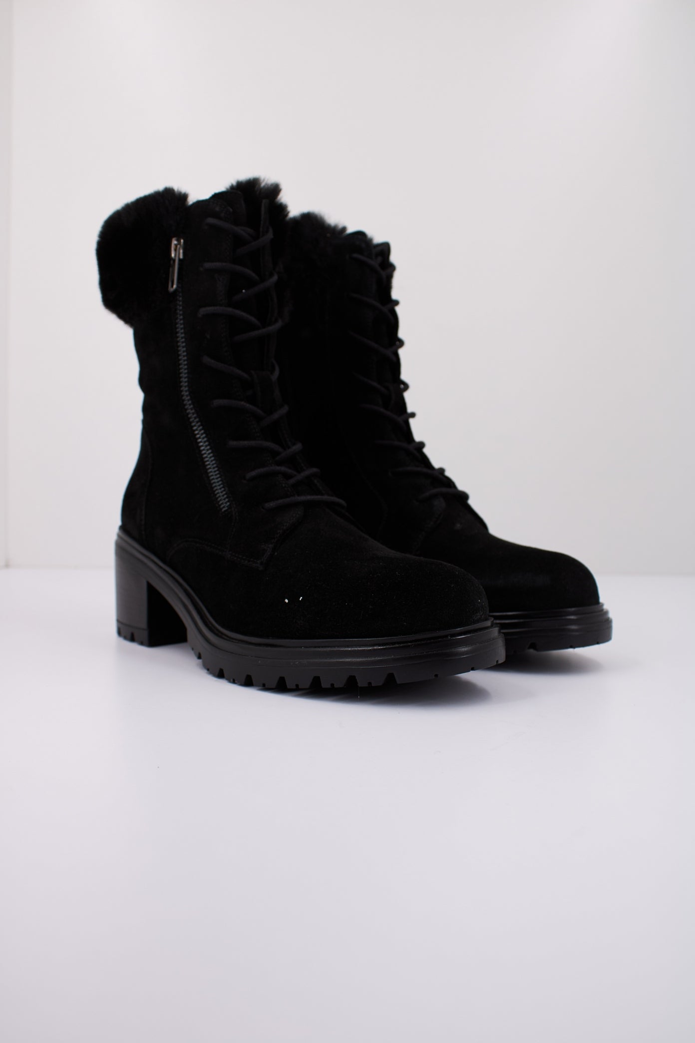 GEOX D DAMIANA en color NEGRO  (2)