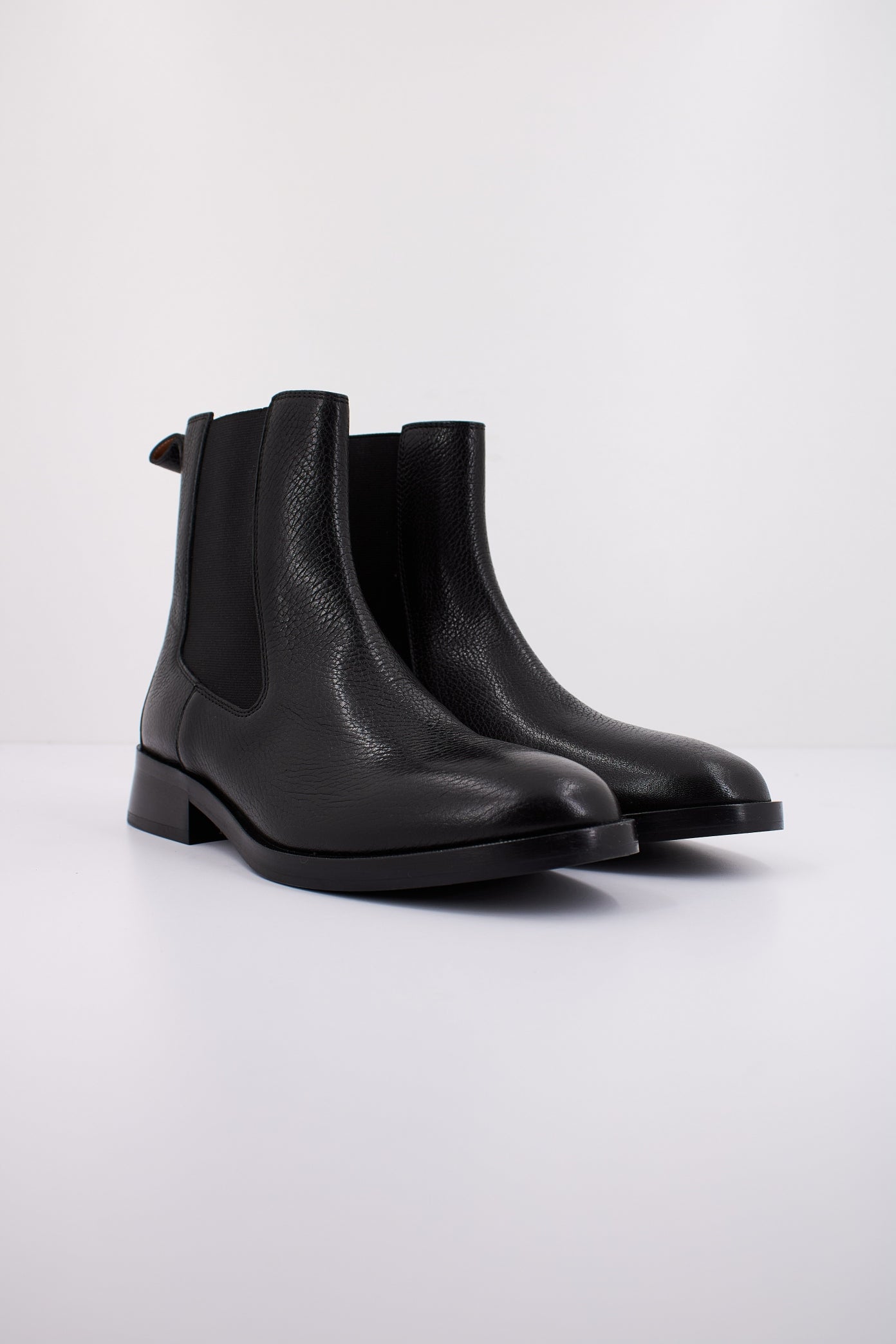 GEOX D TORMALINA en color NEGRO  (2)