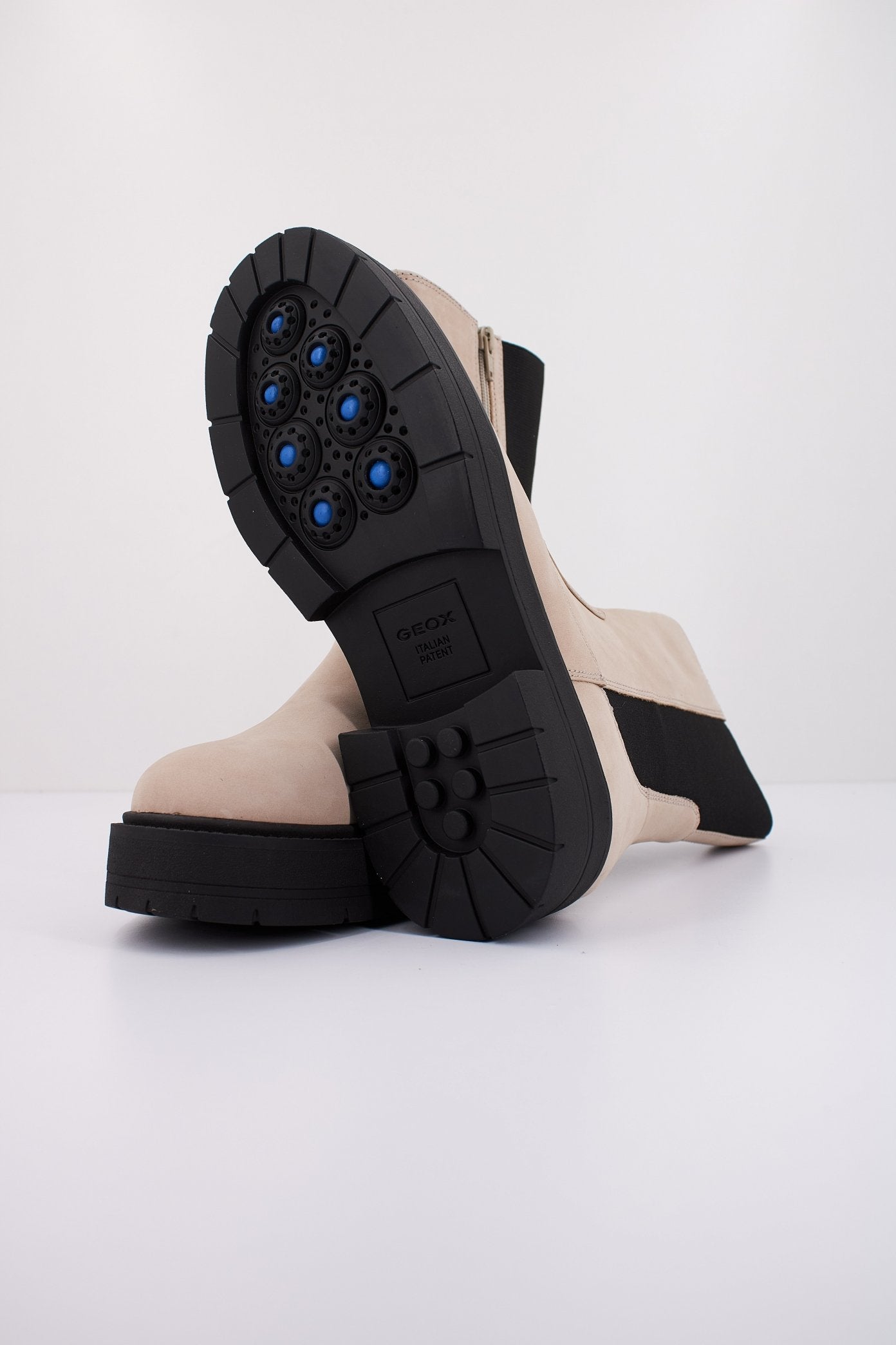 GEOX D SPHERICA EC en color BEIS  (5)