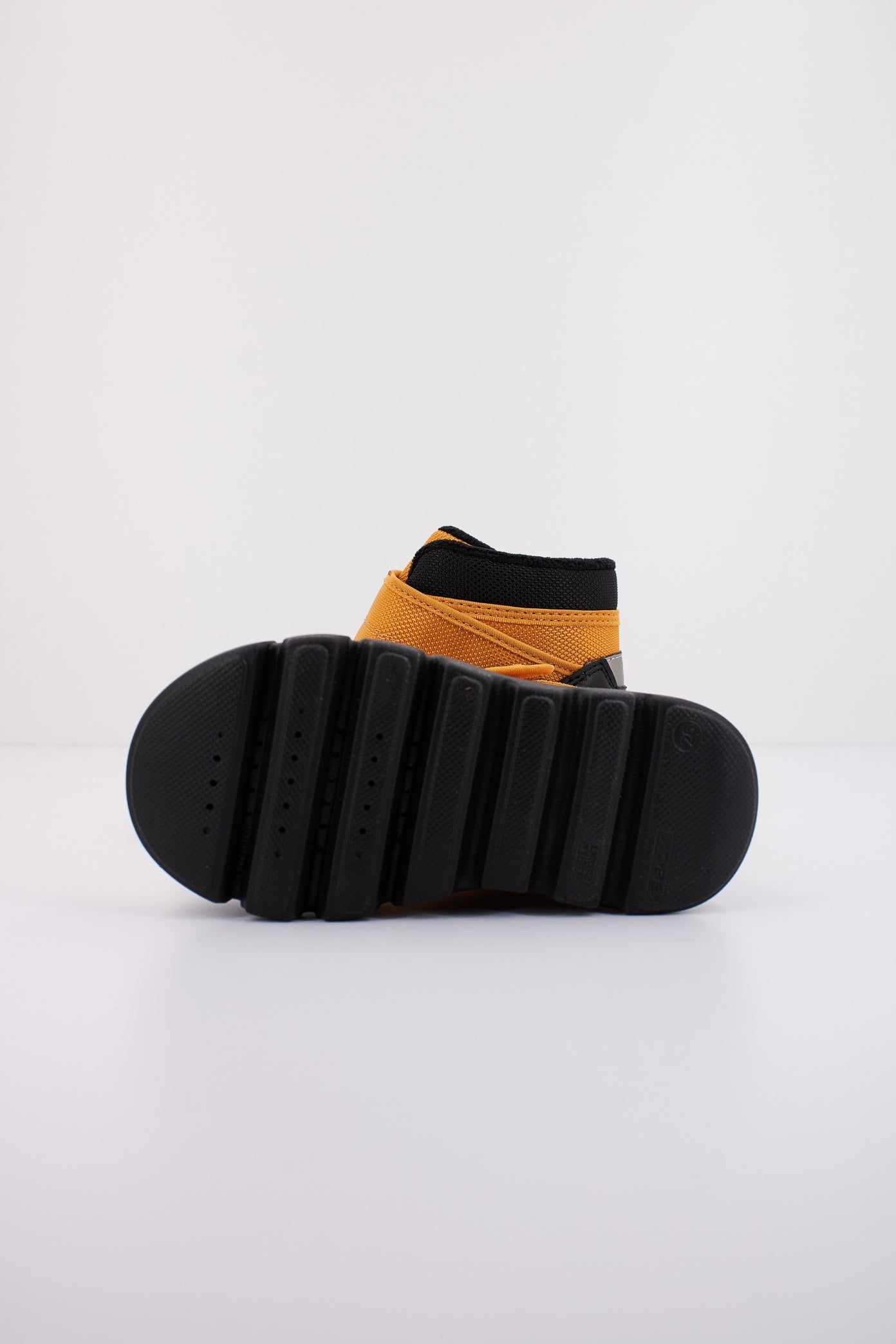 GEOX B WILLABOOM BOY B AB en color AMARILLO  (4)