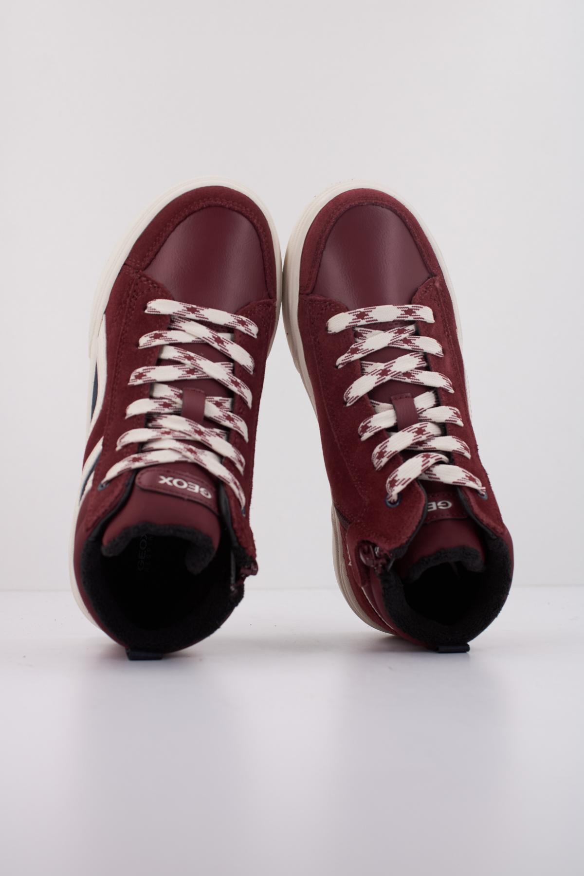 GEOX J WEEMBLE en color ROJO  (3)