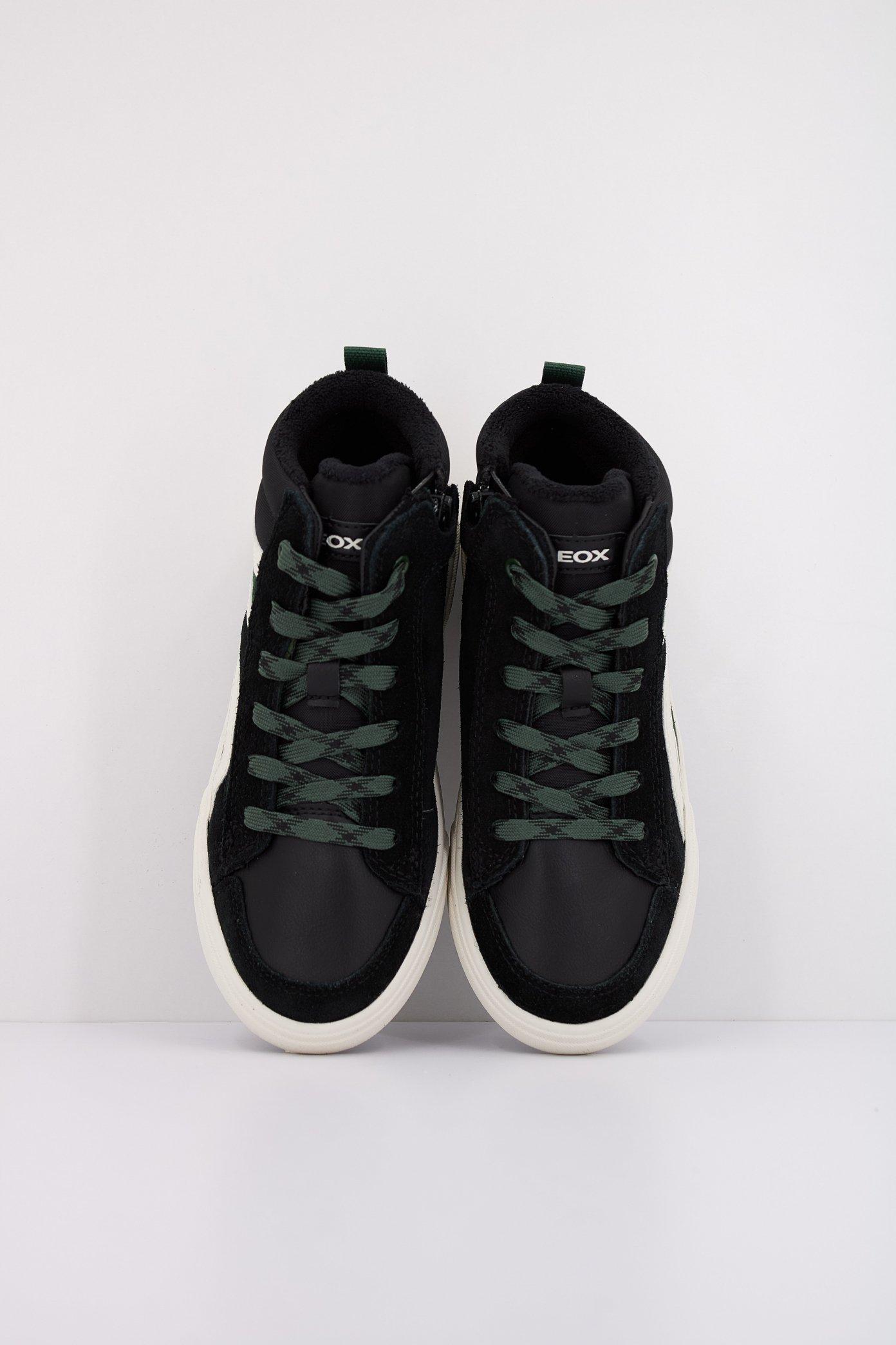 GEOX J WEEMBLE en color VERDE  (3)