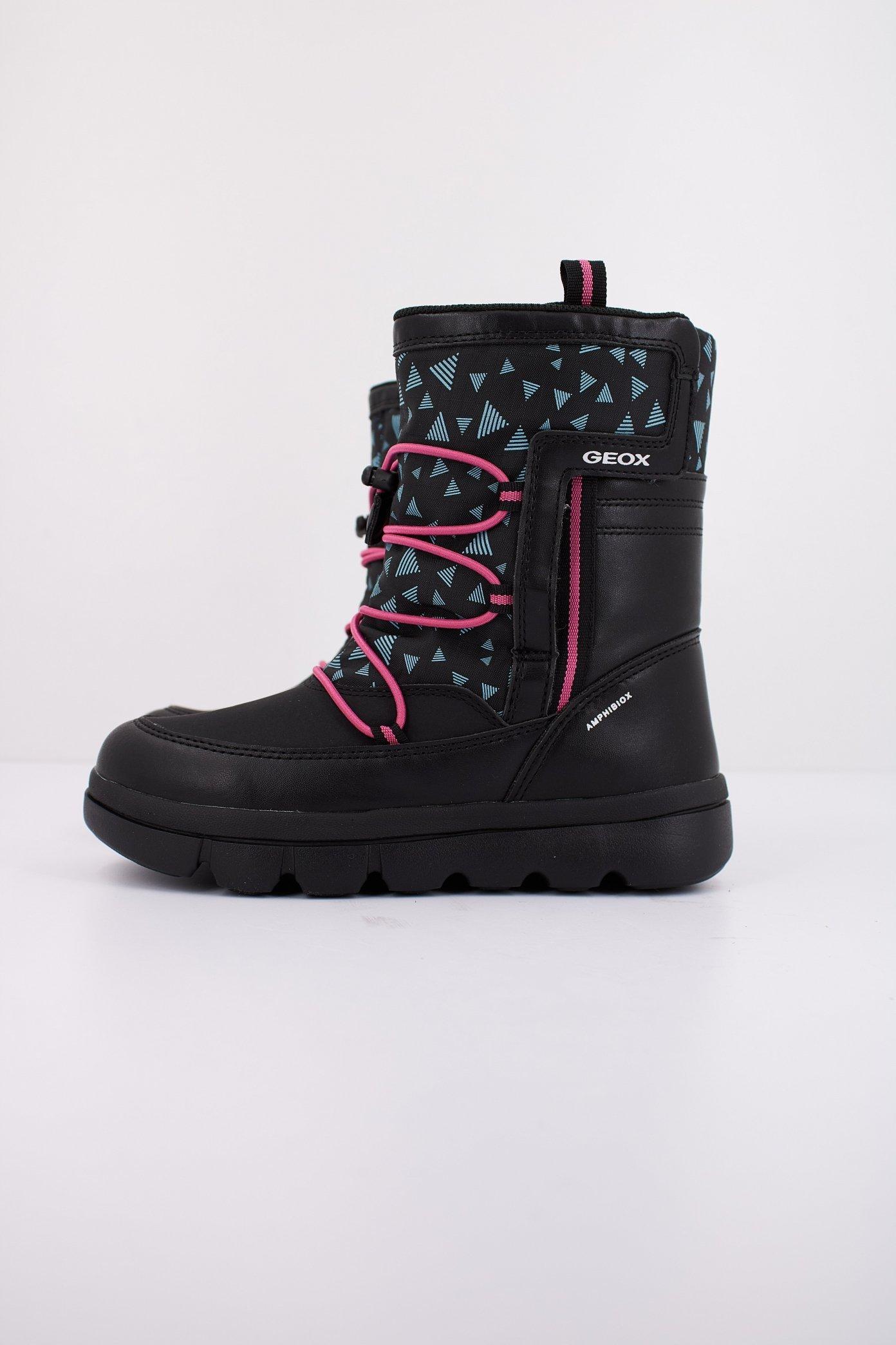 GEOX J WILLABOOM GIRL B A en color NEGRO  (1)