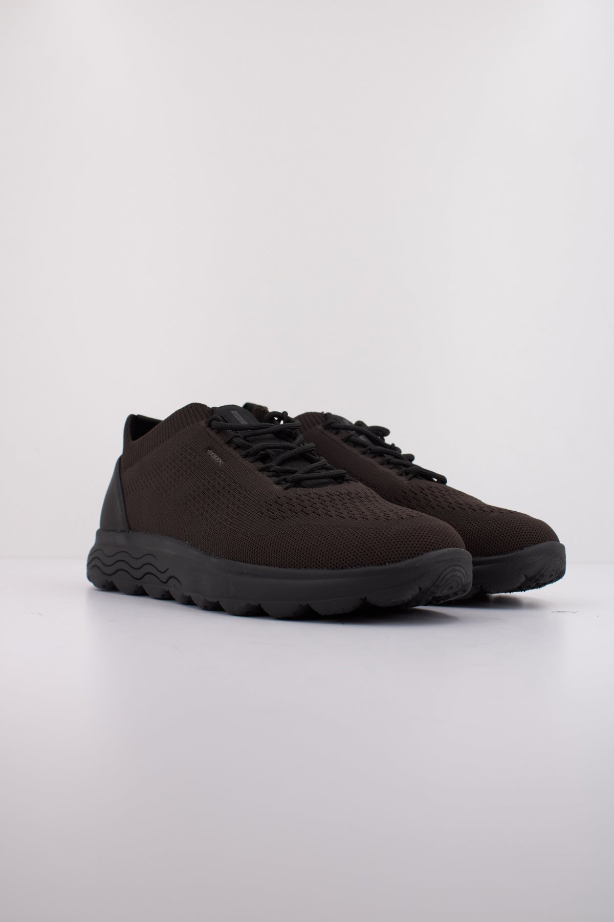 GEOX U SPHERICA en color MARRON  (2)