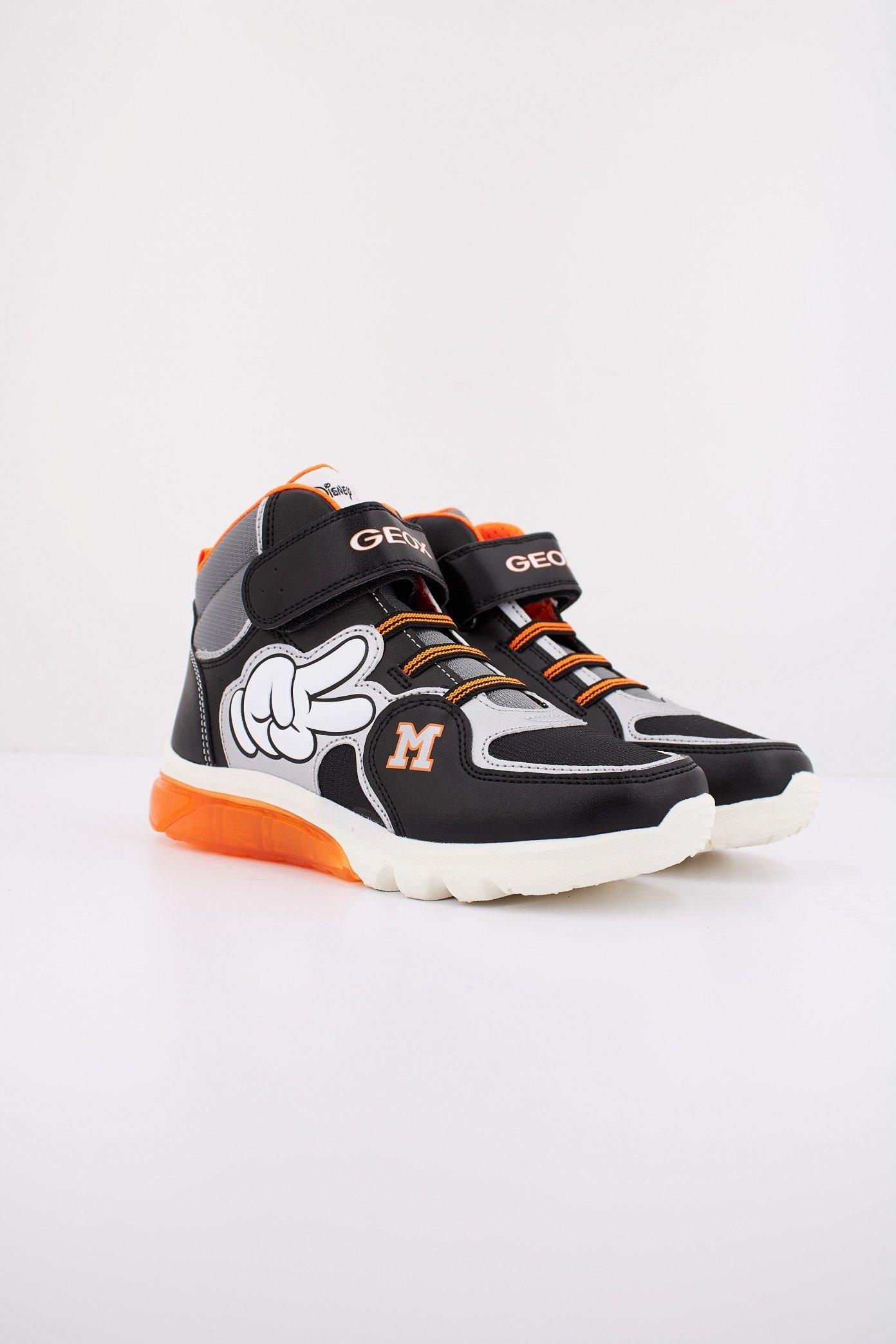 GEOX J CIBERDRON en color NEGRO  (2)