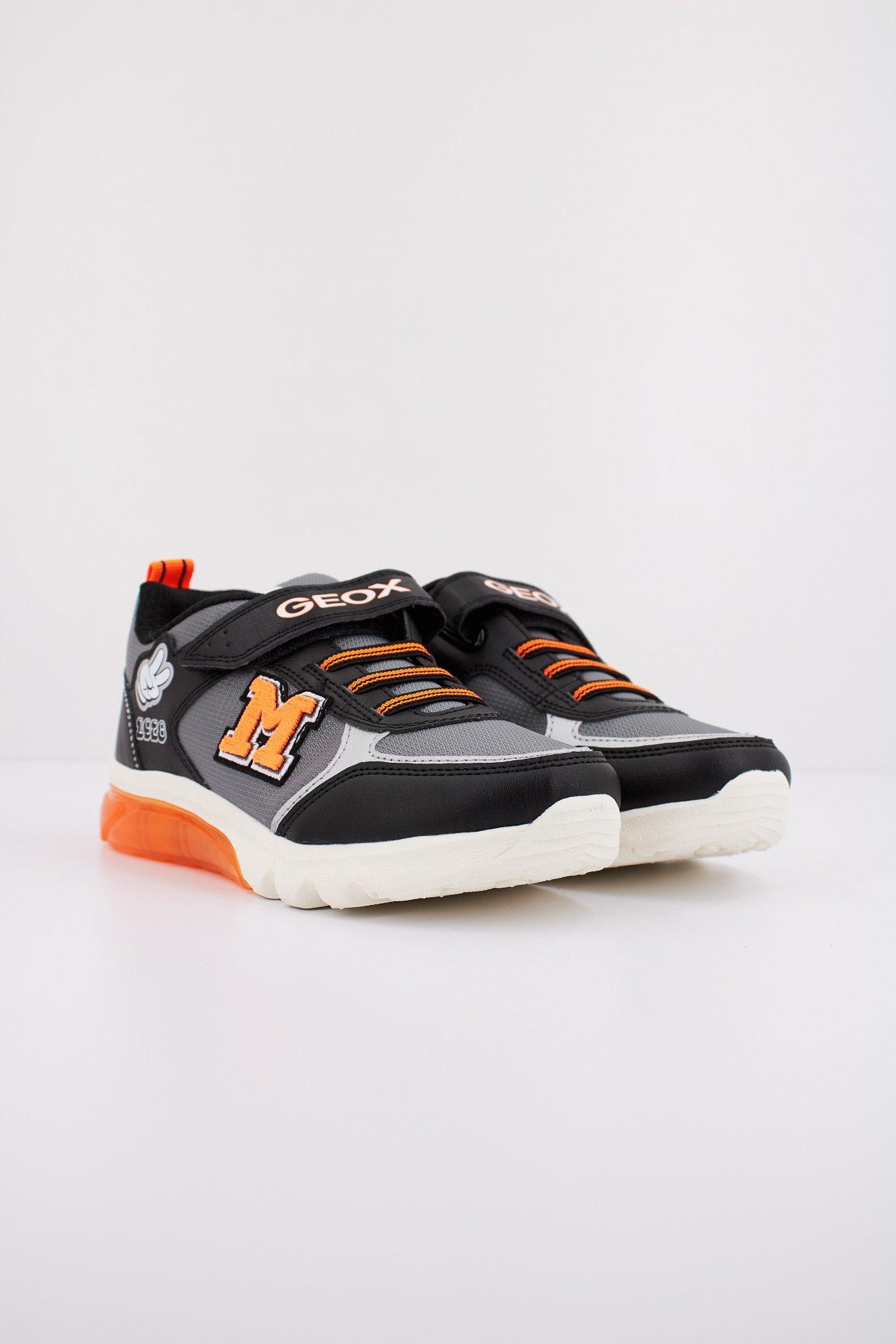 GEOX J CIBERDRON en color NEGRO  (2)