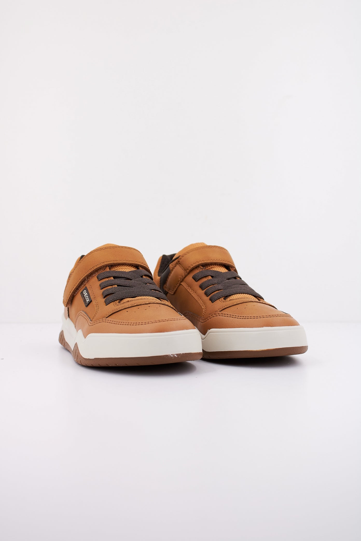 GEOX  en color MARRON  (2)