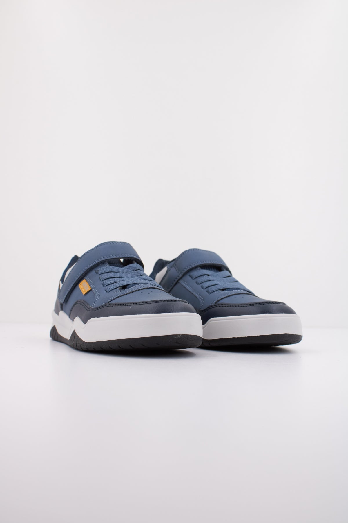 GEOX  J PERTH BOY  en color AZUL  (2)