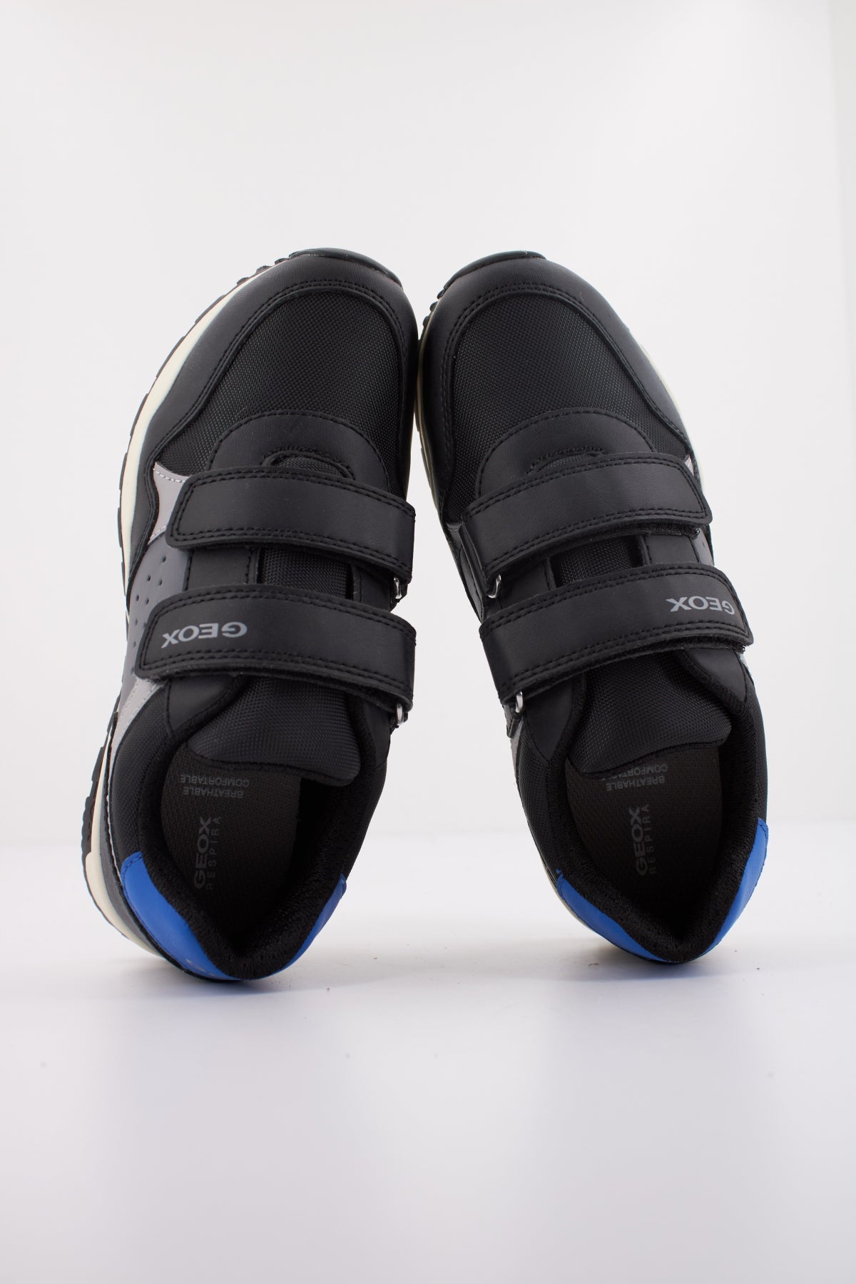GEOX  J PAVEL  en color NEGRO  (3)