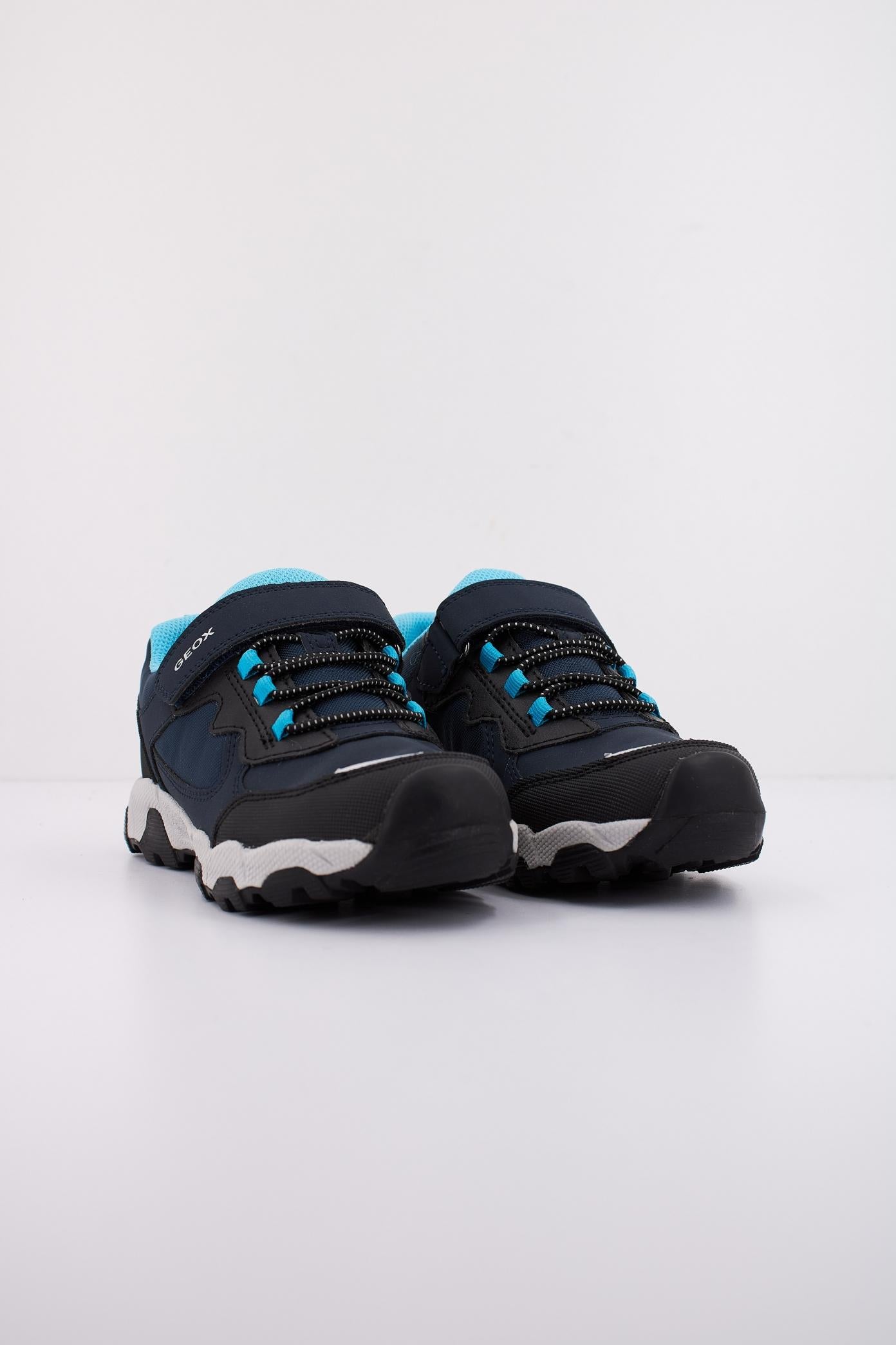 GEOX J MAGNETAR en color AZUL  (2)