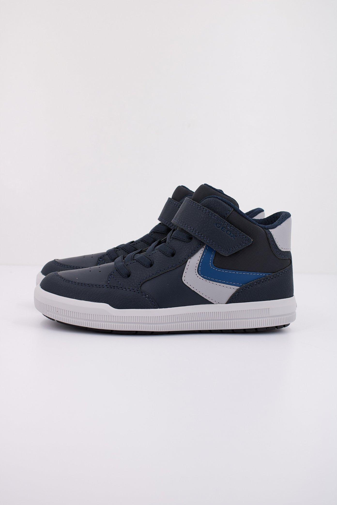 GEOX J ARZACH en color AZUL  (1)