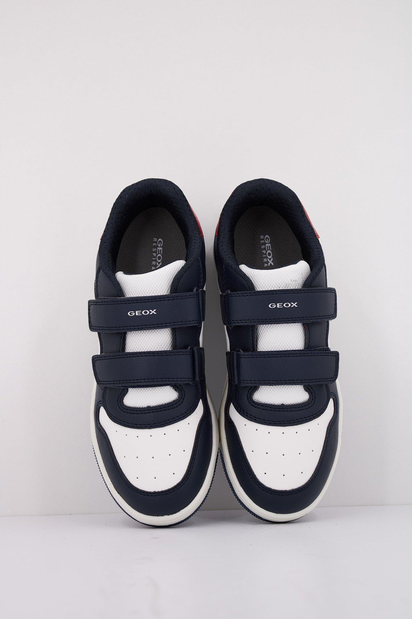 GEOX J WASHIBA BOY en color AZUL  (3)