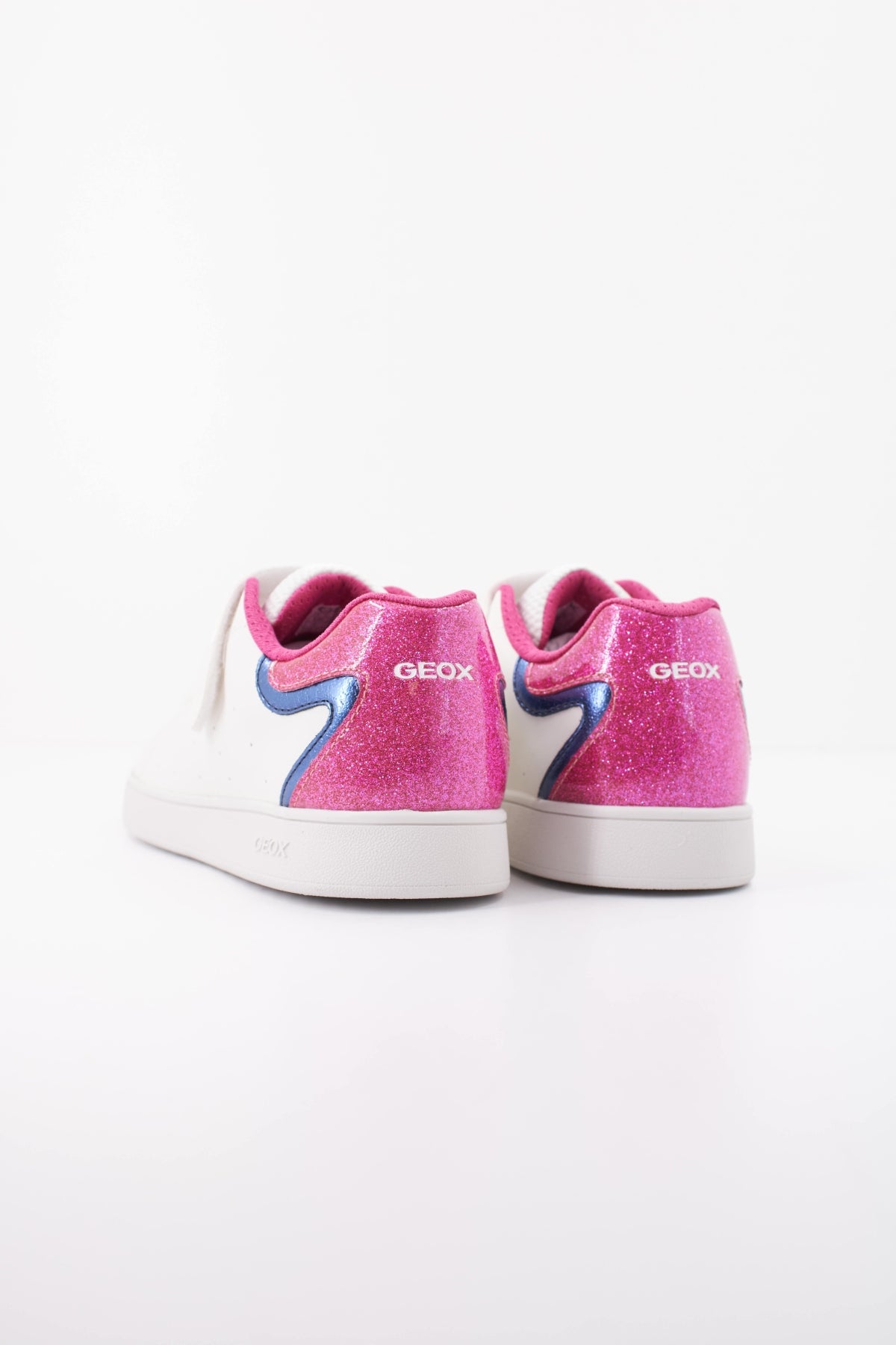 GEOX JLRA BCKC en color BLANCO  (4)