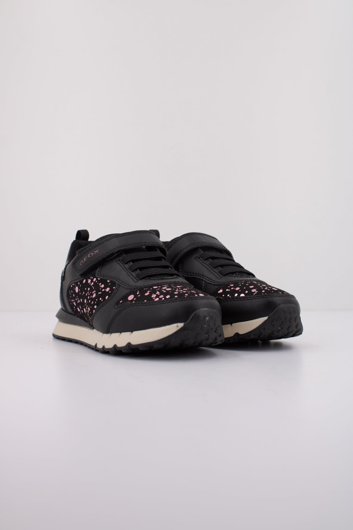 GEOX J FASTICS GIRL en color NEGRO  (2)