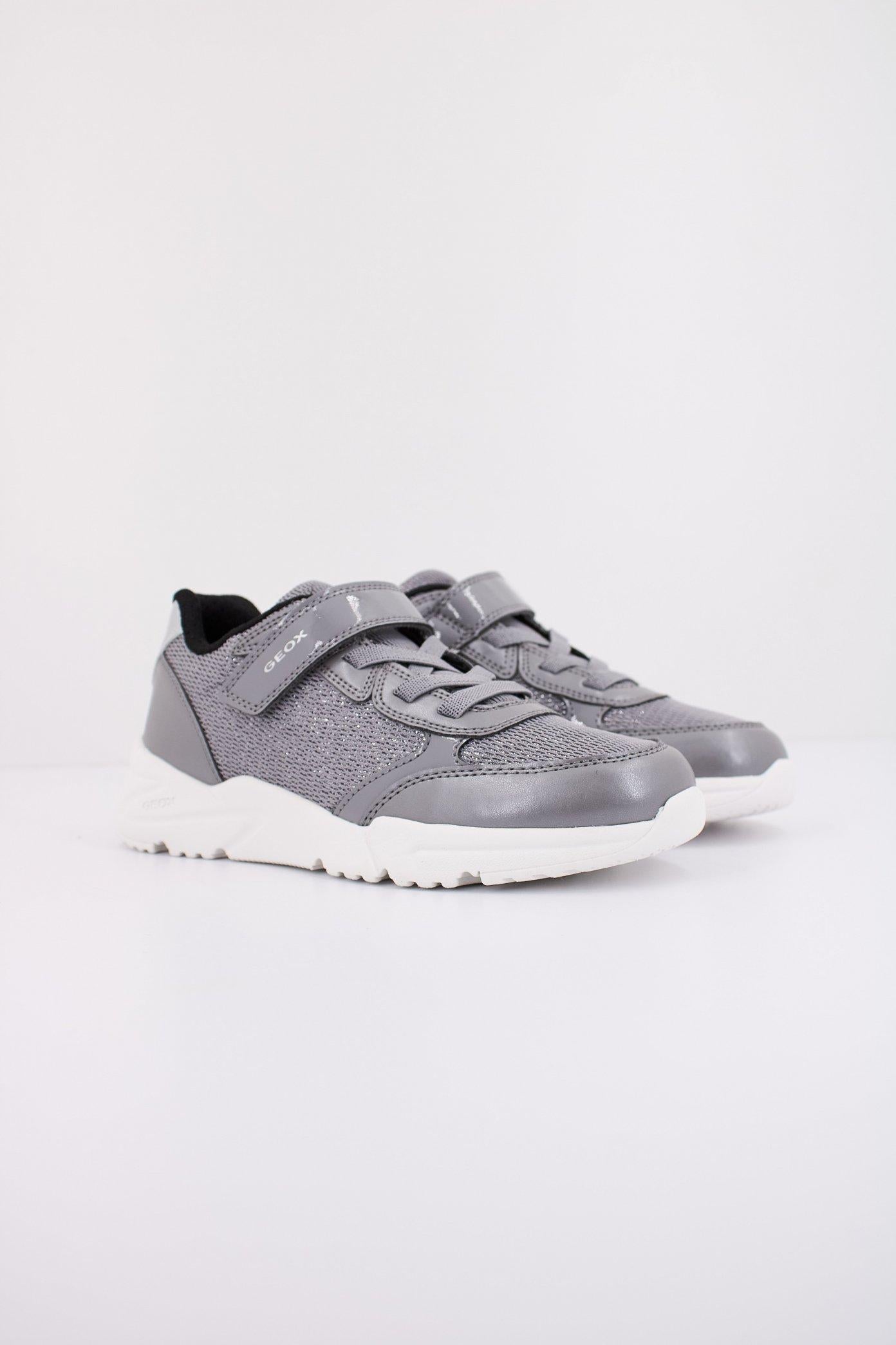 GEOX J LOFTUS en color GRIS  (3)