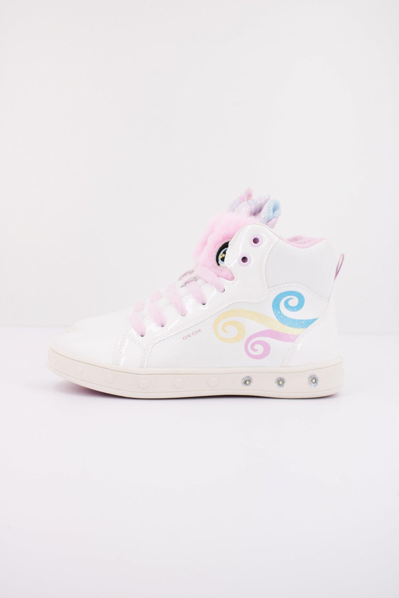 GEOX J SKYLIN en color BLANCO  (1)
