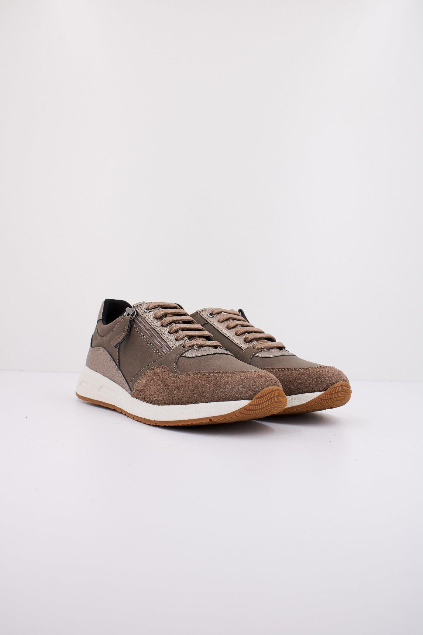 GEOX D BULMYA en color MARRON  (2)