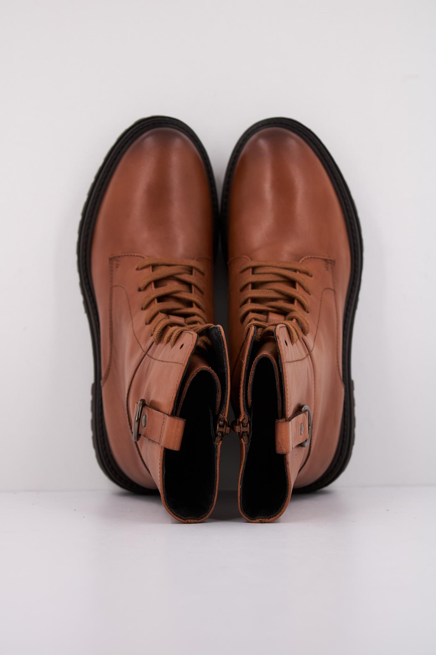 GEOX D IRIDEA en color MARRON  (3)