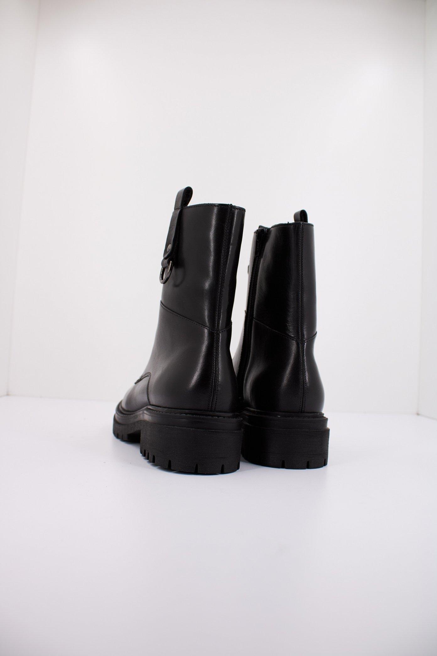 GEOX D IRIDEA en color NEGRO  (4)