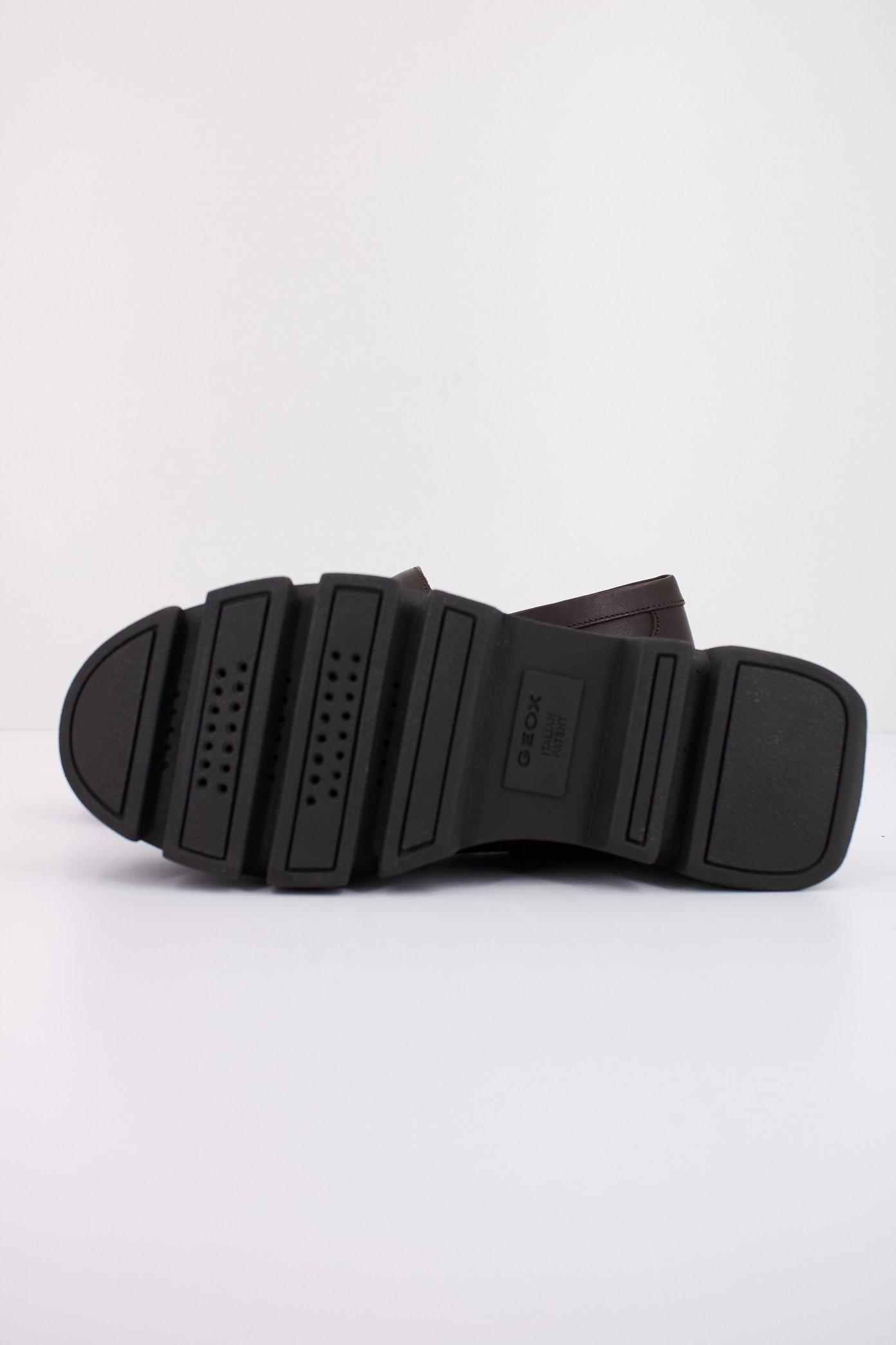 GEOX D VILDE en color MARRON  (5)