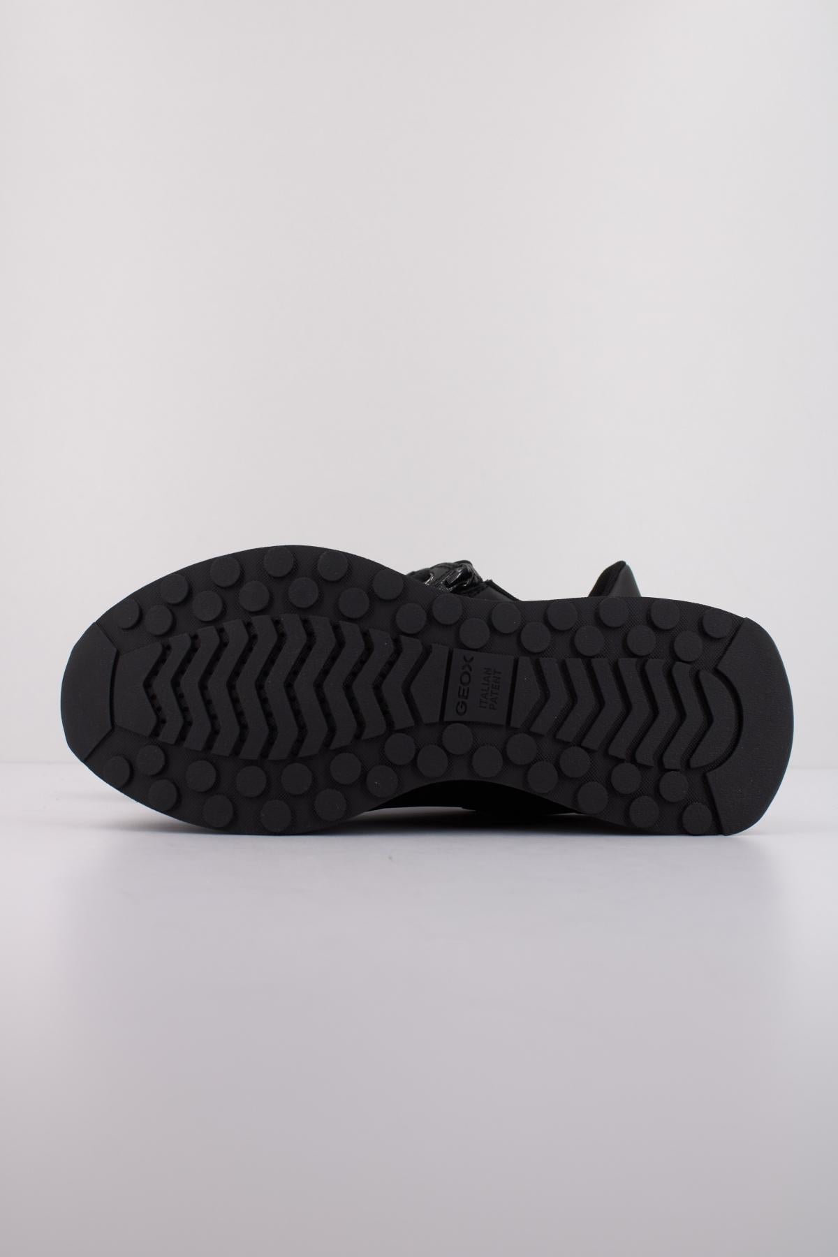 GEOX D AMABEL en color NEGRO  (5)