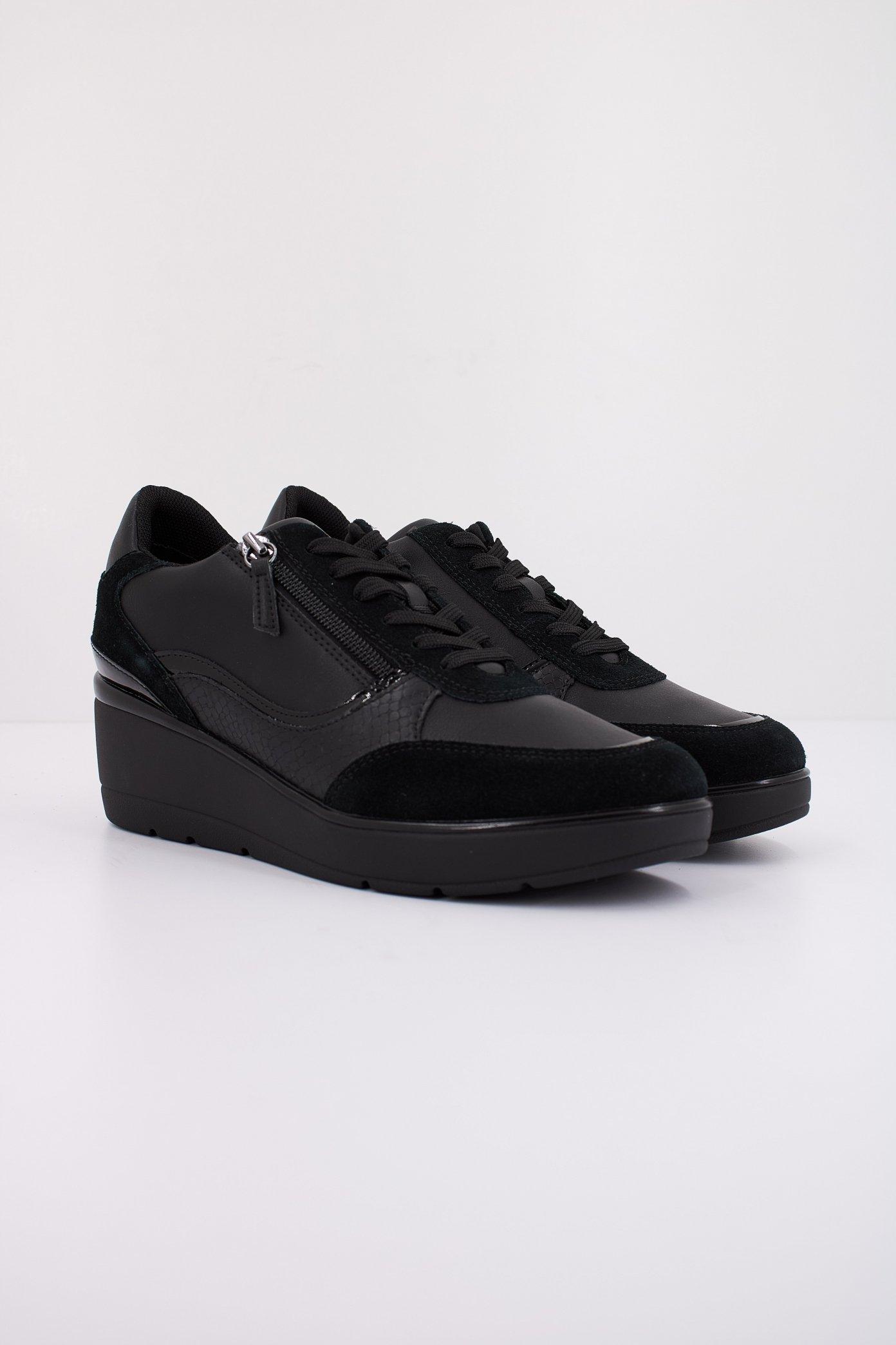 GEOX D ILDE en color NEGRO  (2)