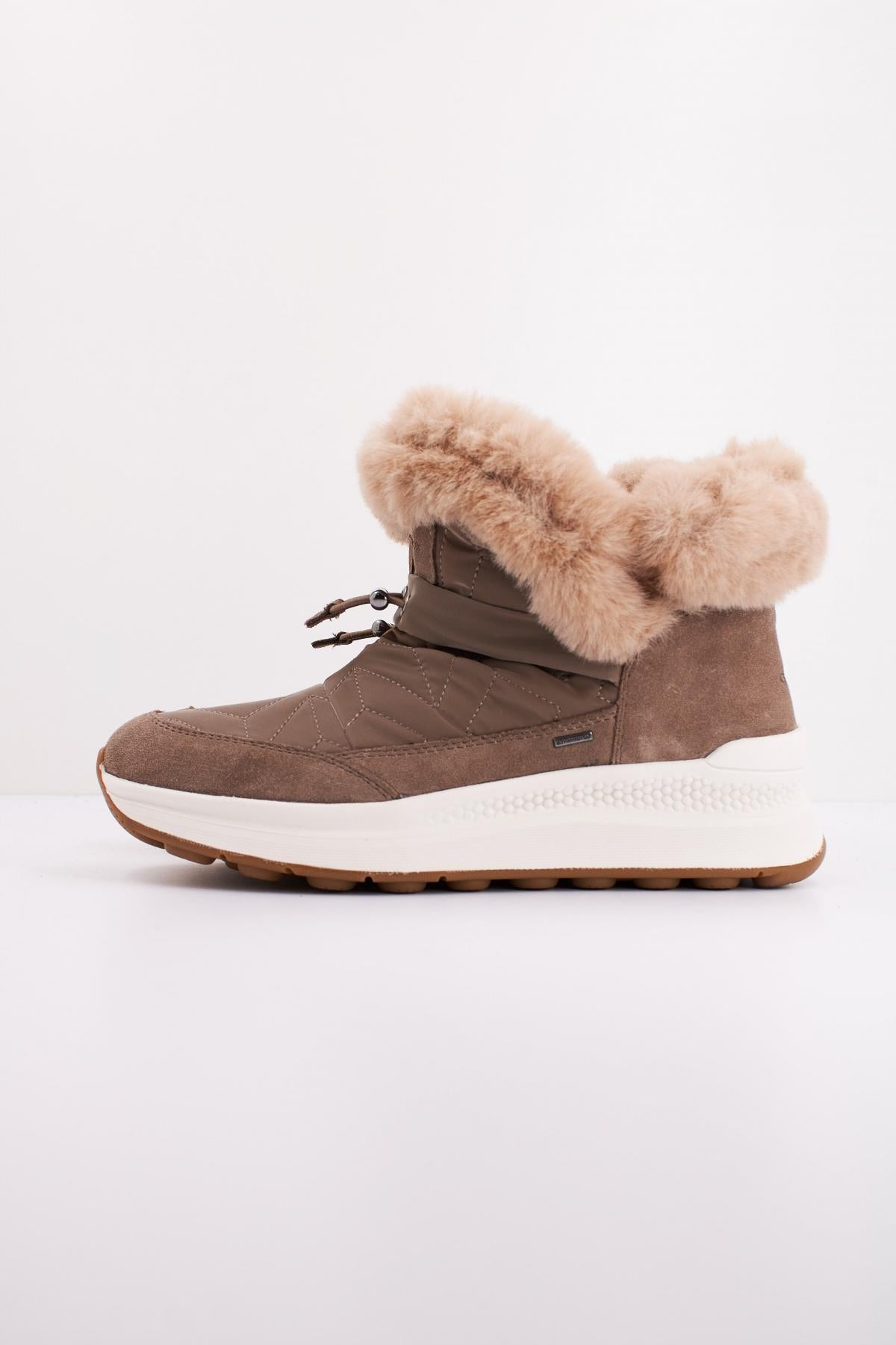 GEOX D SPHERICA en color MARRON  (1)