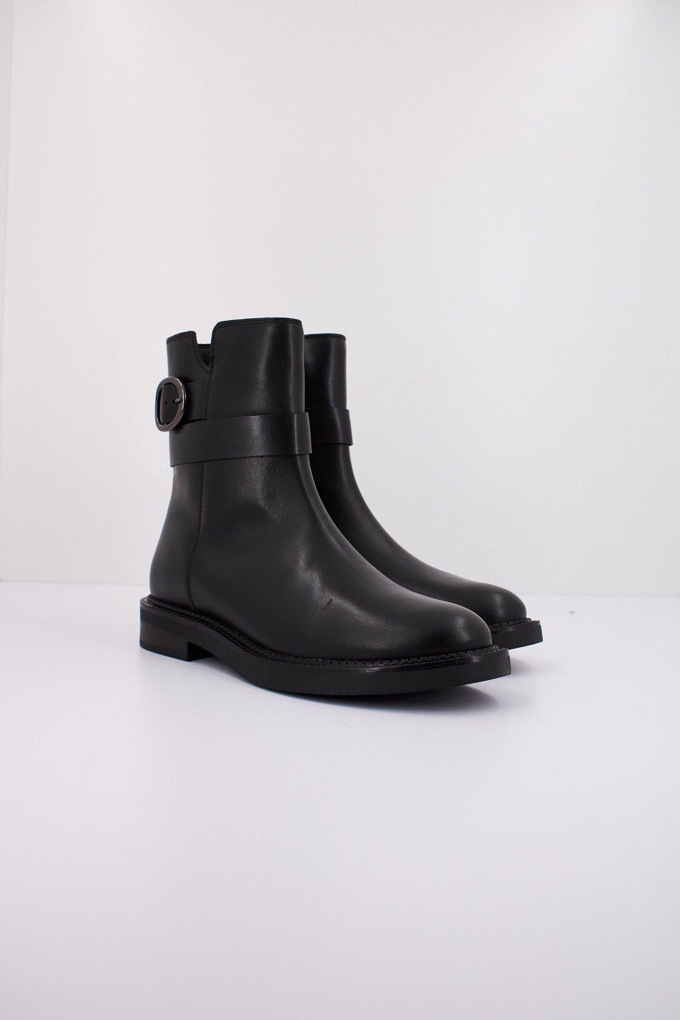GEOX D SERILDA en color NEGRO  (2)