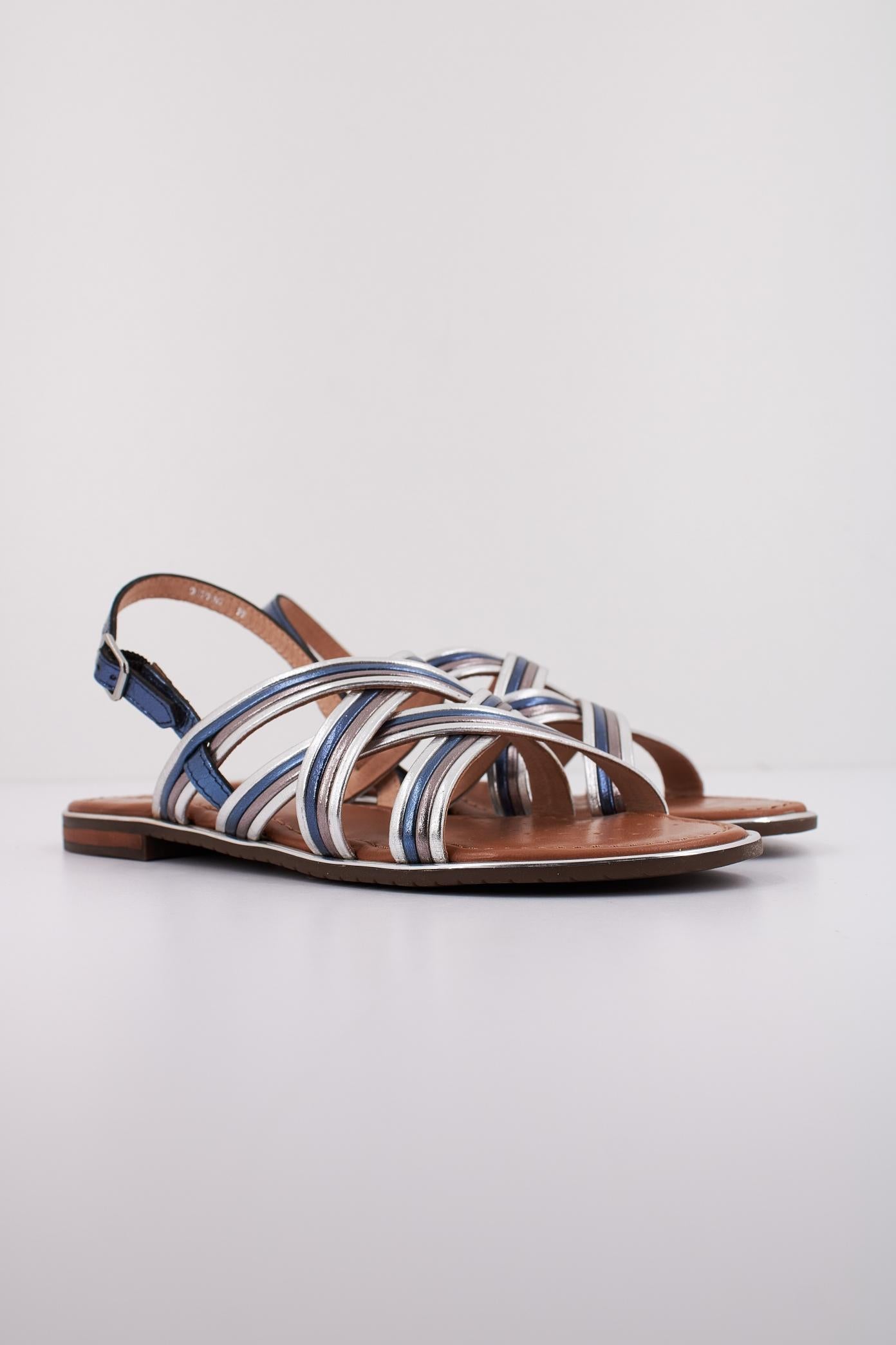 GEOX D SOZY PLUS en color AZUL  (2)