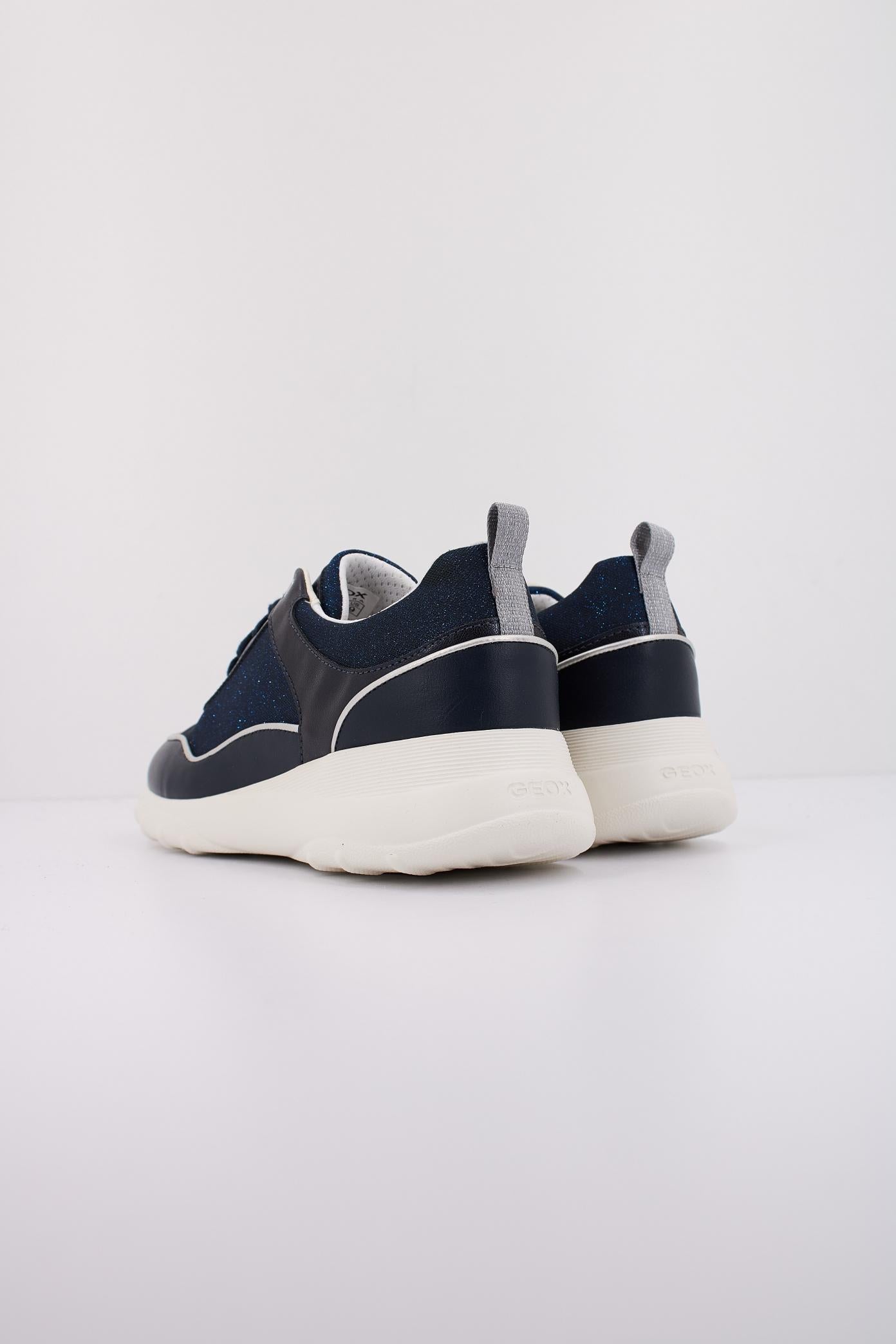 GEOX  D ALLENIEE en color AZUL  (4)