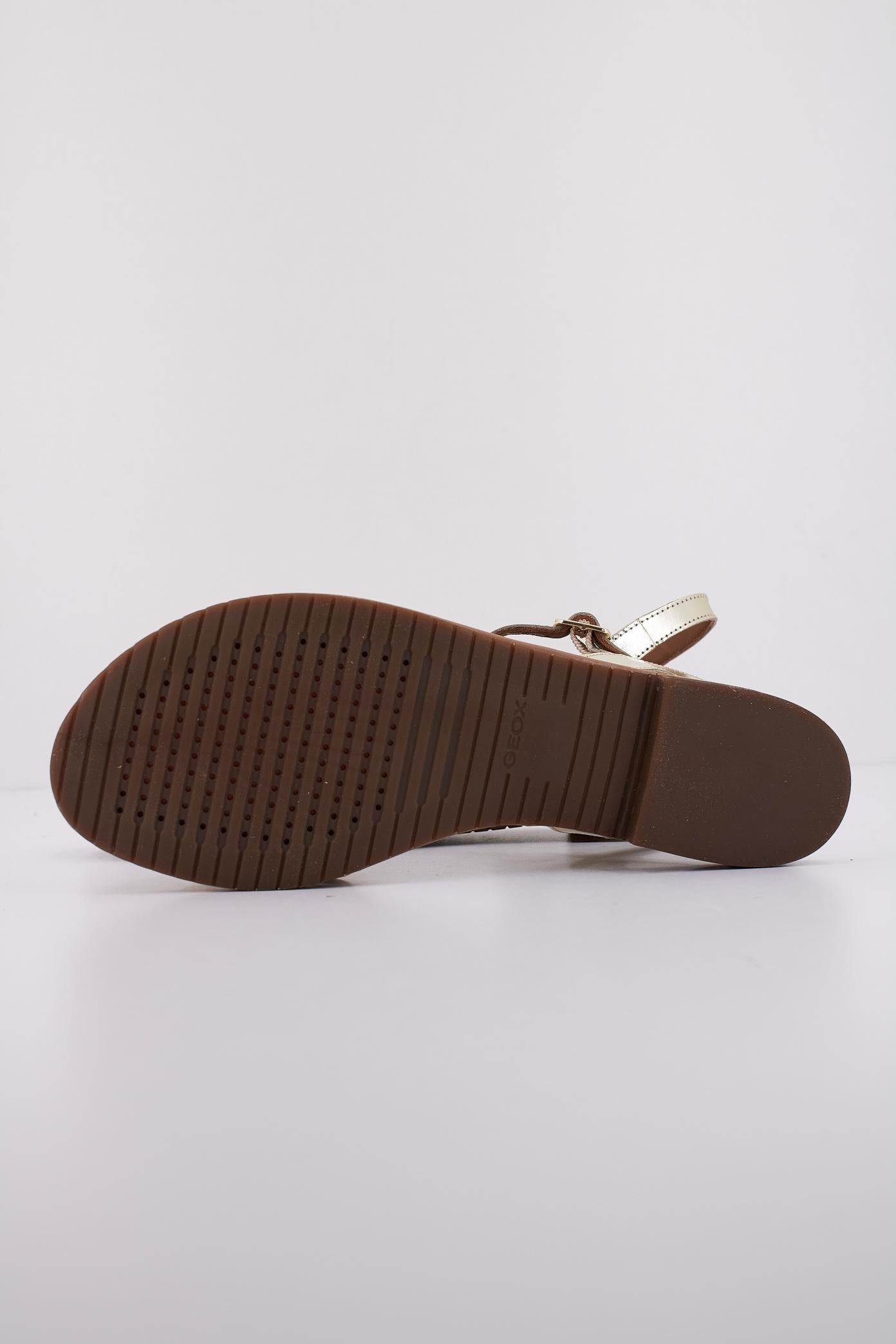 GEOX D SOZY S en color ORO  (5)
