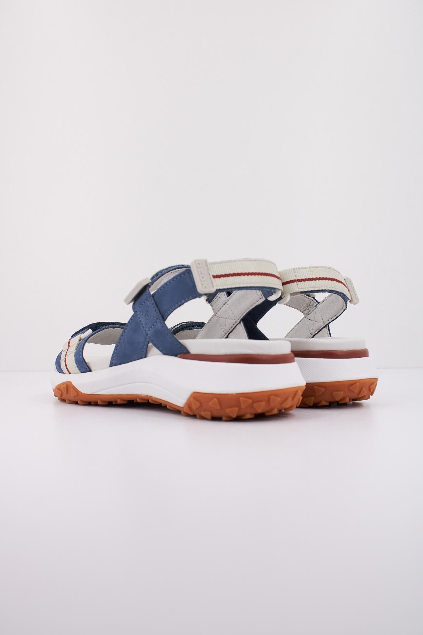 GEOX D SORAPIS + GRIP en color AZUL  (4)