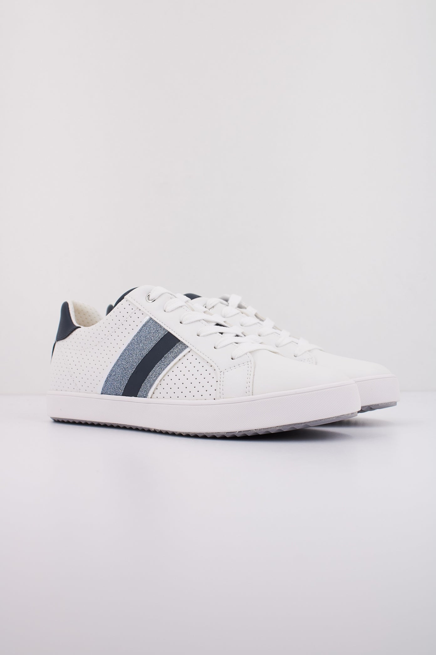 GEOX  D BLOMIEE en color BLANCO  (2)