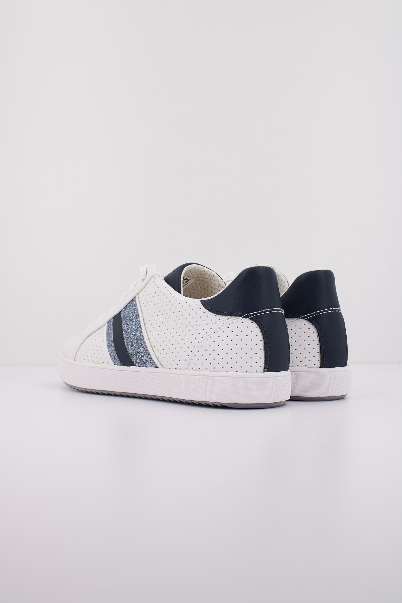 GEOX  D BLOMIEE en color BLANCO  (4)