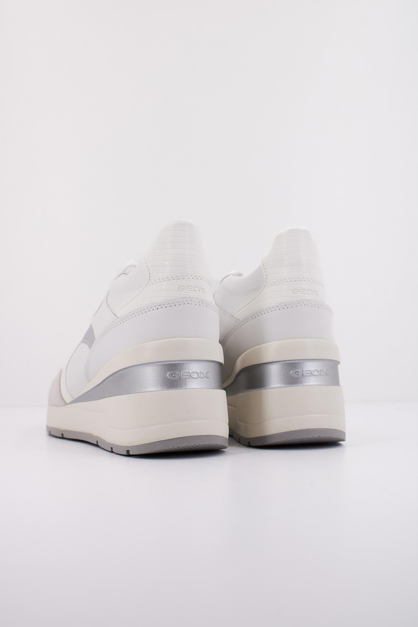 GEOX D ZOSMA en color BLANCO  (4)