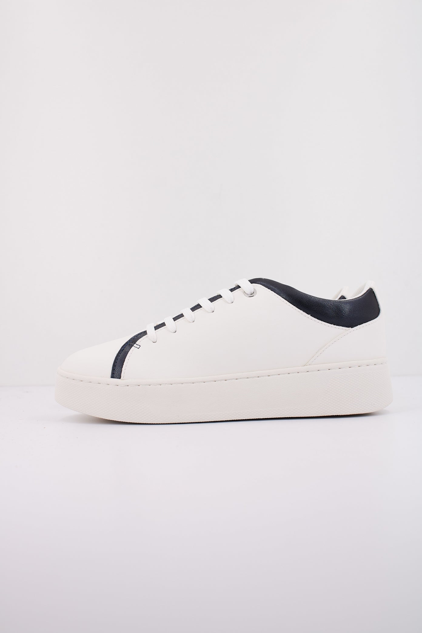 GEOX D SKYELY en color BLANCO  (1)