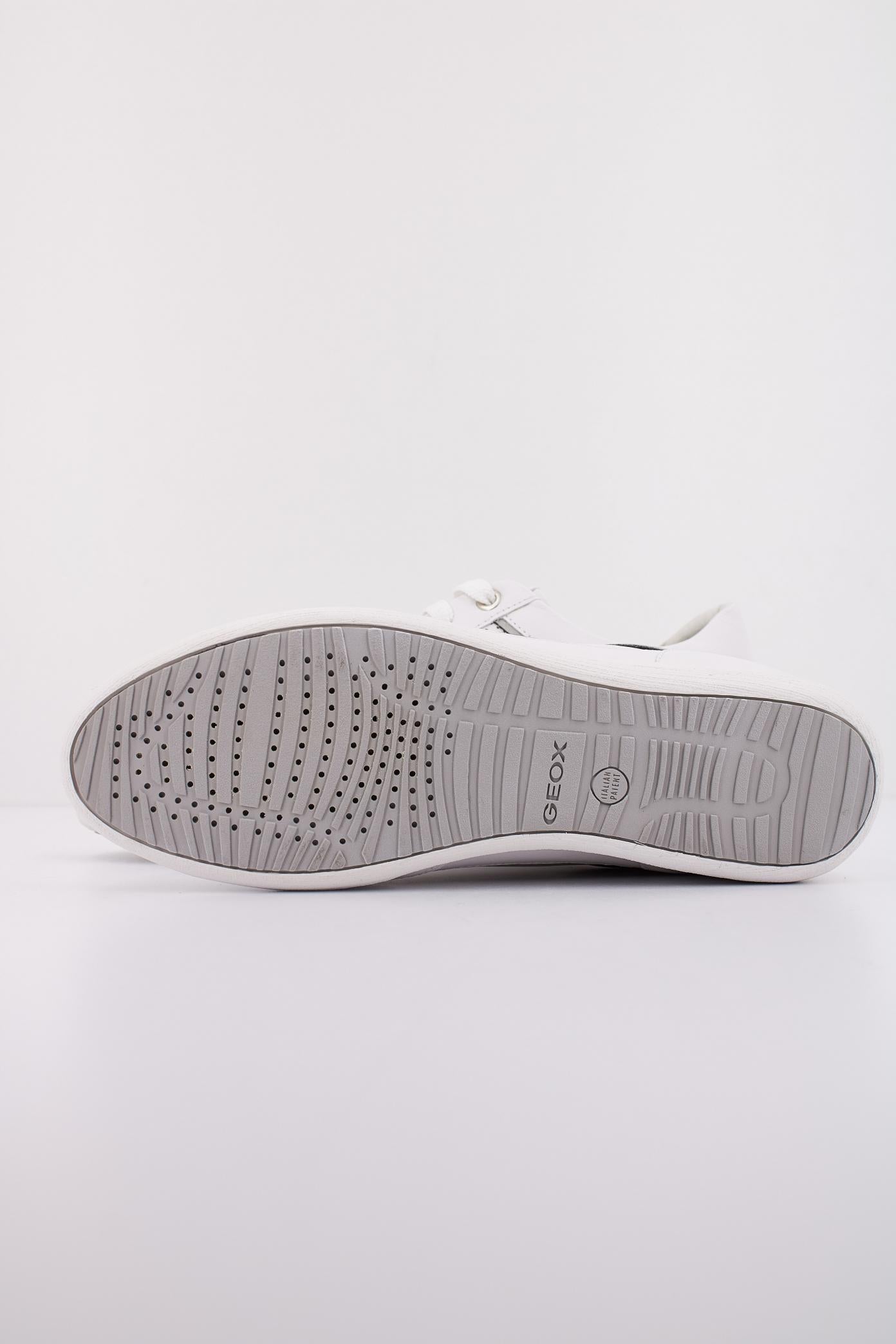 GEOX D MYRIA en color BLANCO  (5)