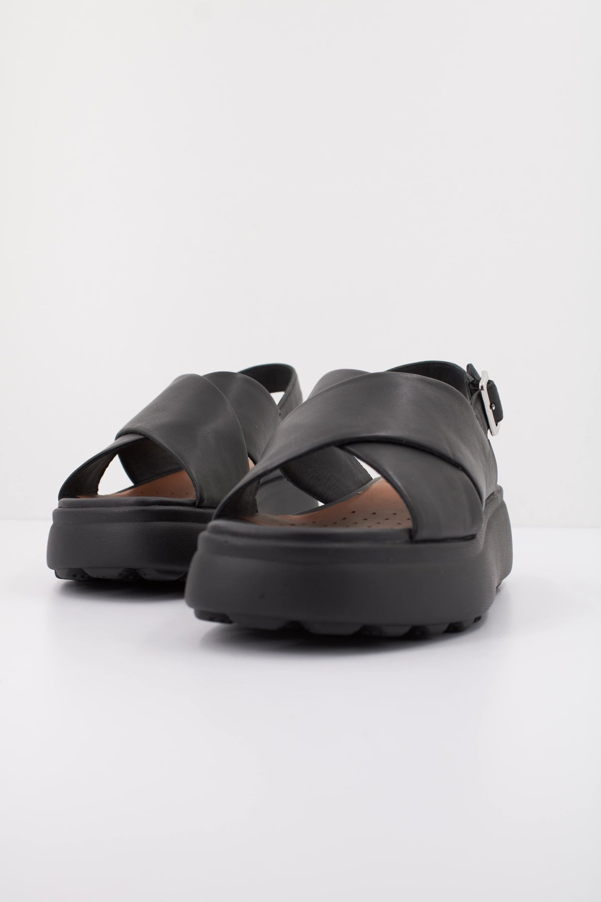 GEOX D SPHERICA EC. S en color NEGRO  (2)